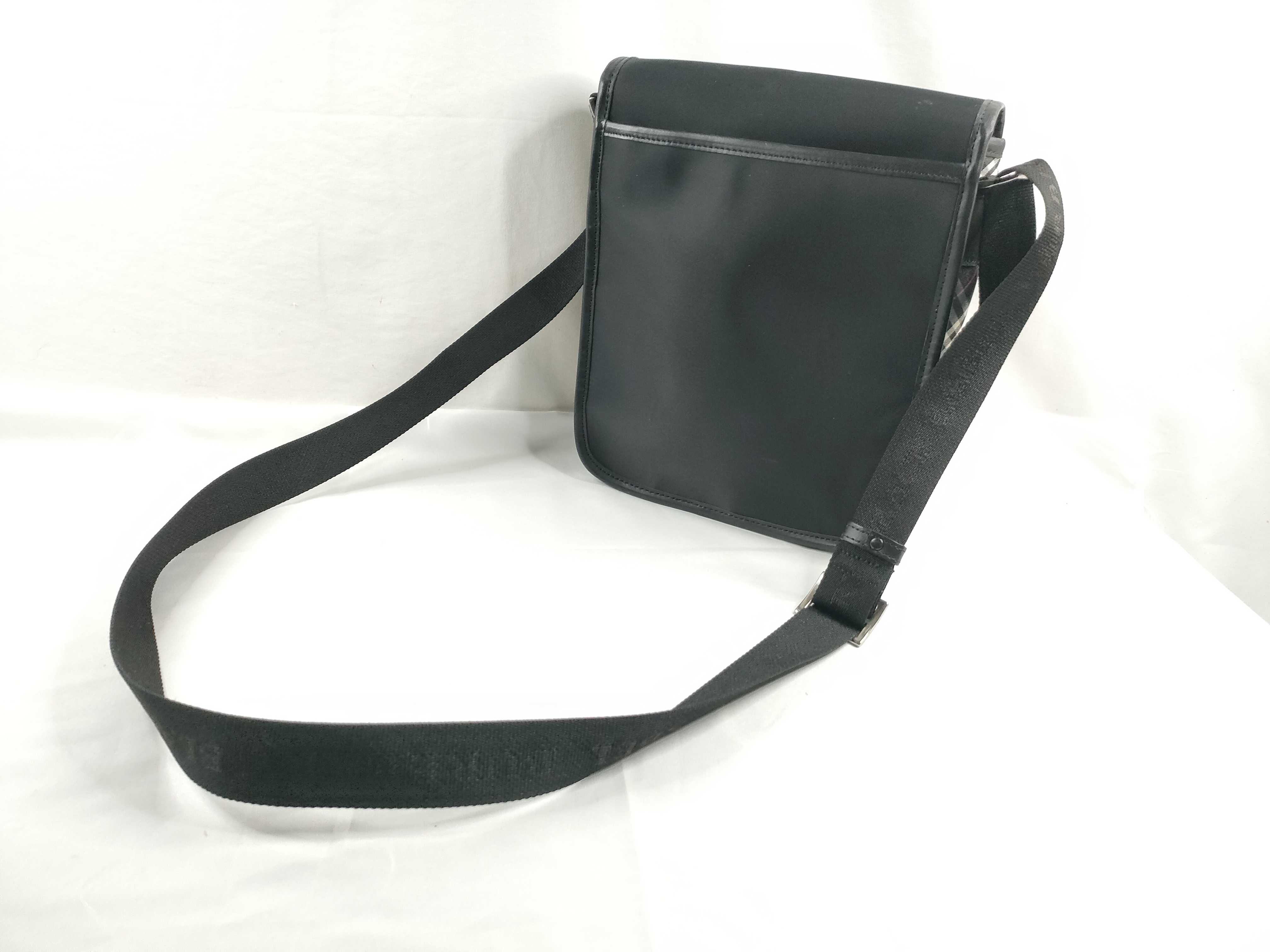 Black Label Burberry Shoulder Bag — view 6