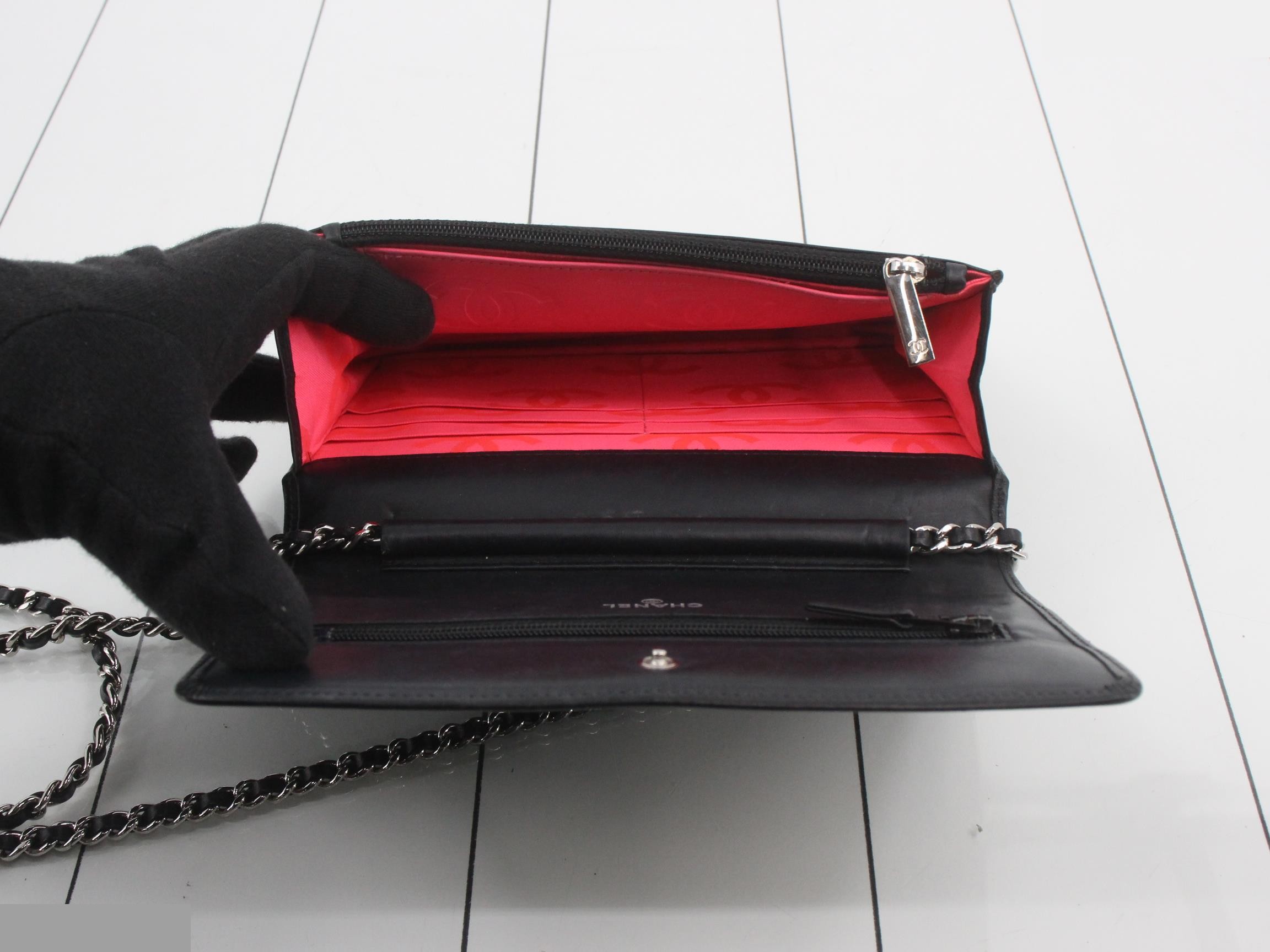 Cambon Line Chain Wallet, Black — view 4
