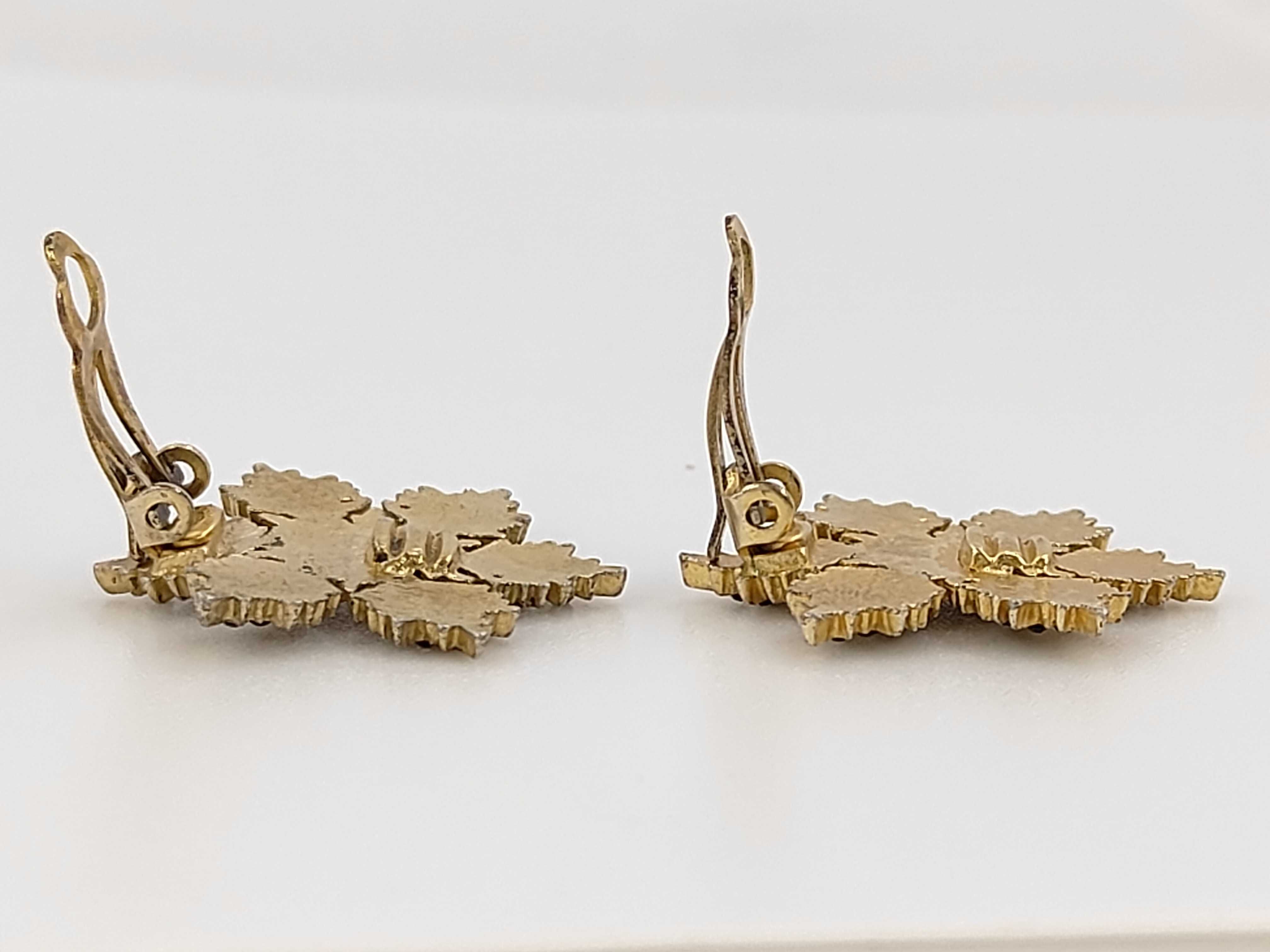 Earrings 01A Earrings — view 8