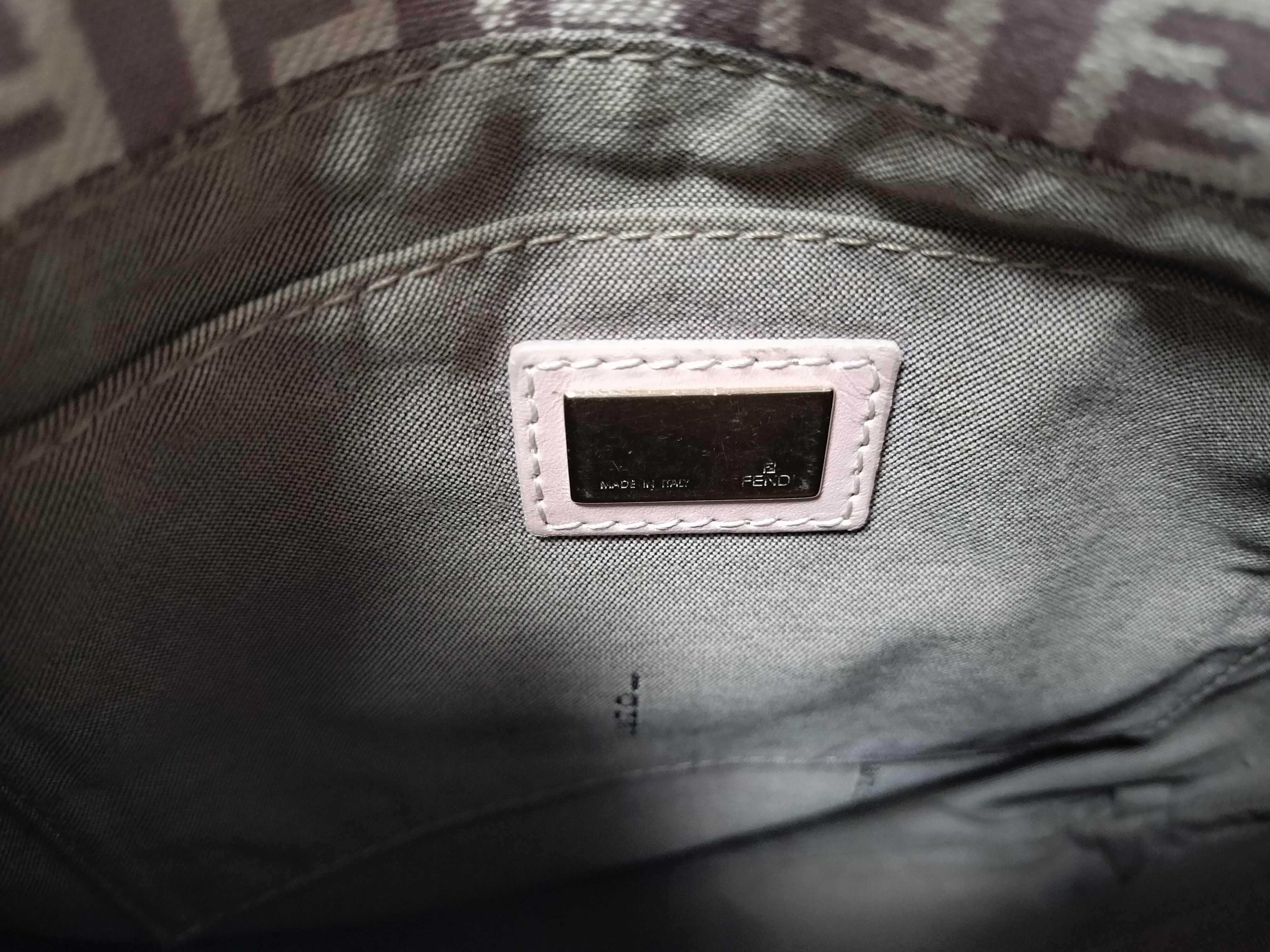 Mamma Shoulder Bag — view 12