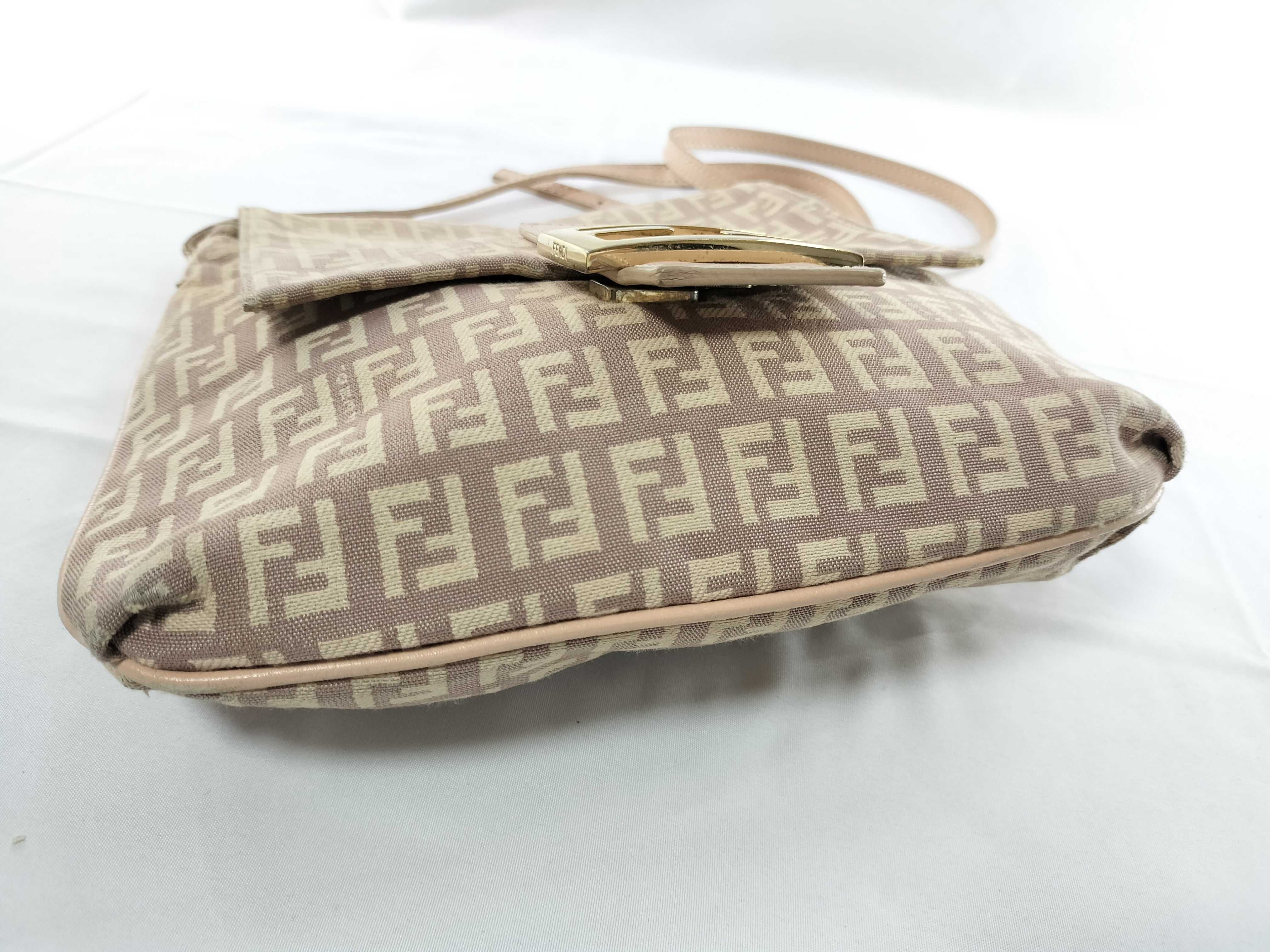 Mamma Shoulder Bag — view 7