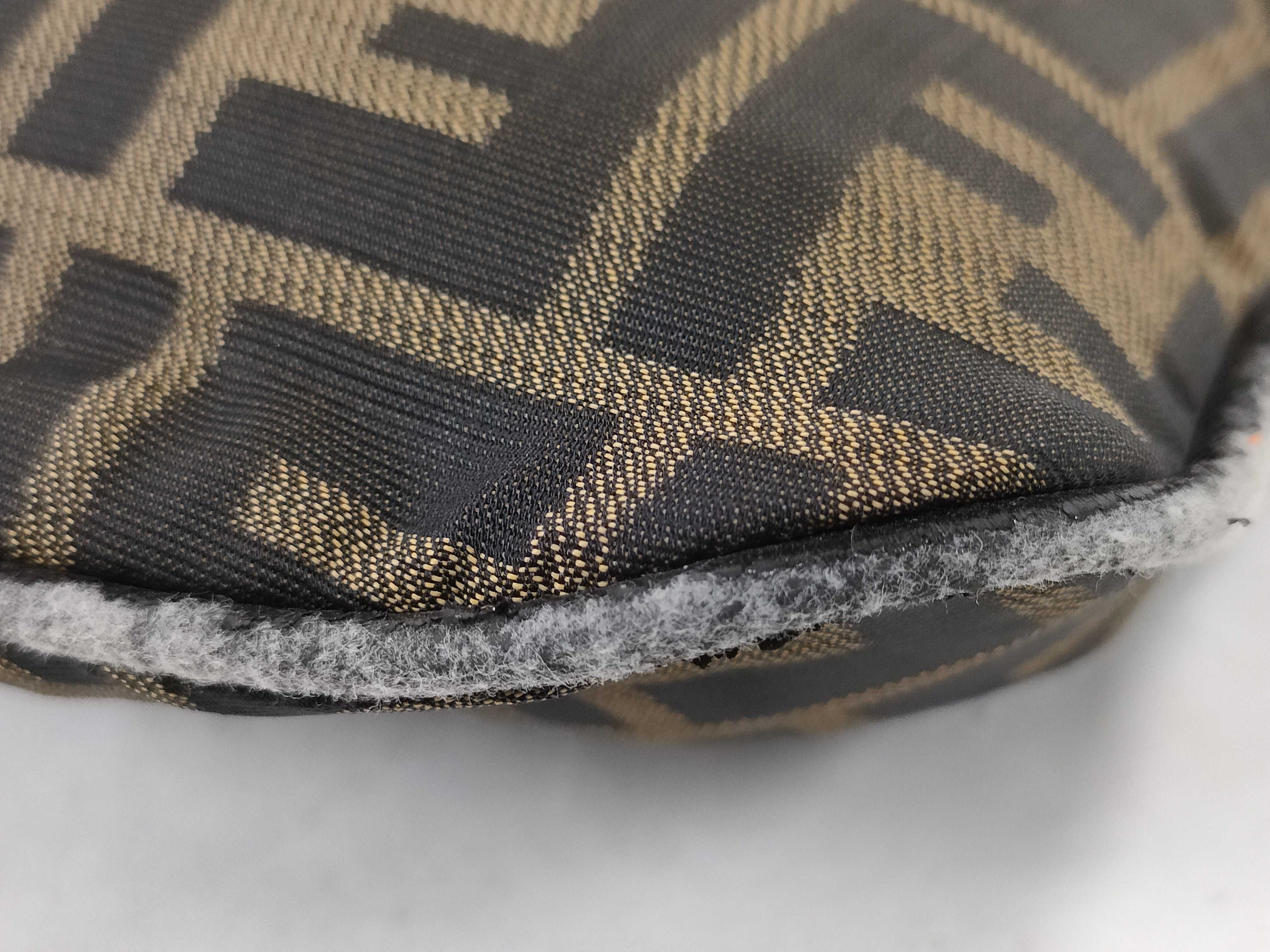 Zucca pattern Fendi Zucca handbag Brown nylon jacquard shoulder bag — view 6