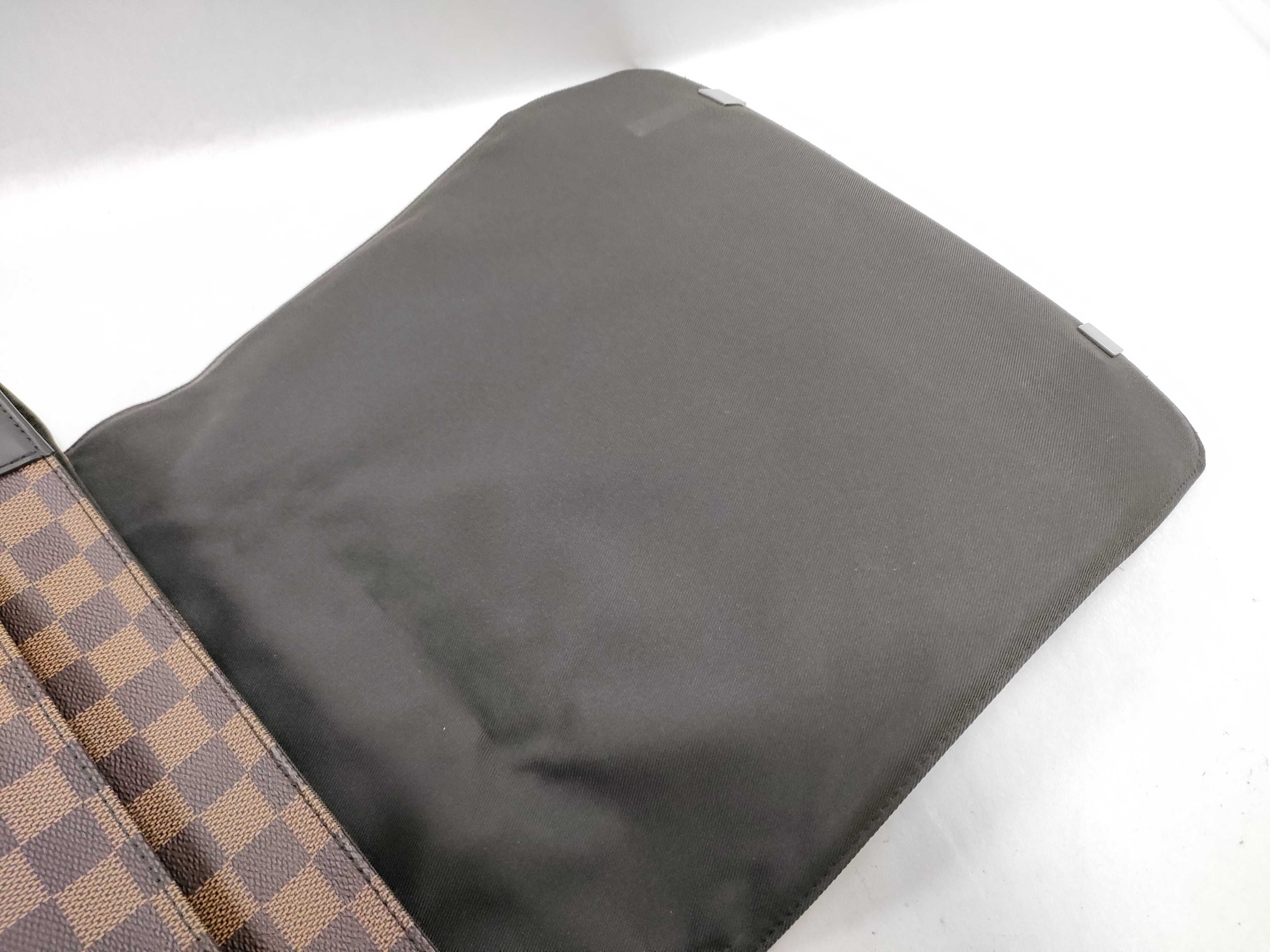 Damier ID- Damier Ebene District MM N41032 CA5108 Shoulder Bag — view 13