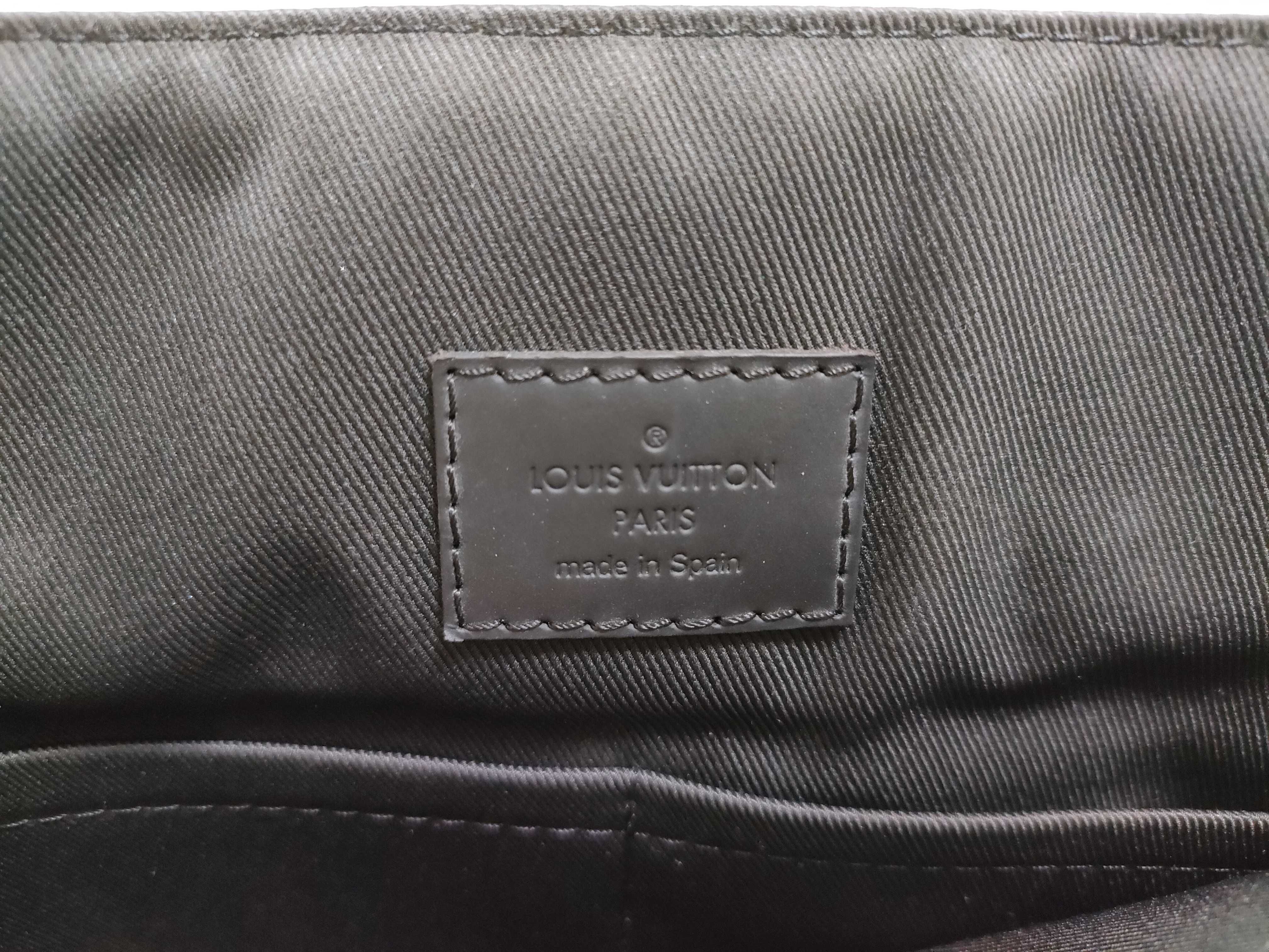 Damier ID- Damier Ebene District MM N41032 CA5108 Shoulder Bag — view 9