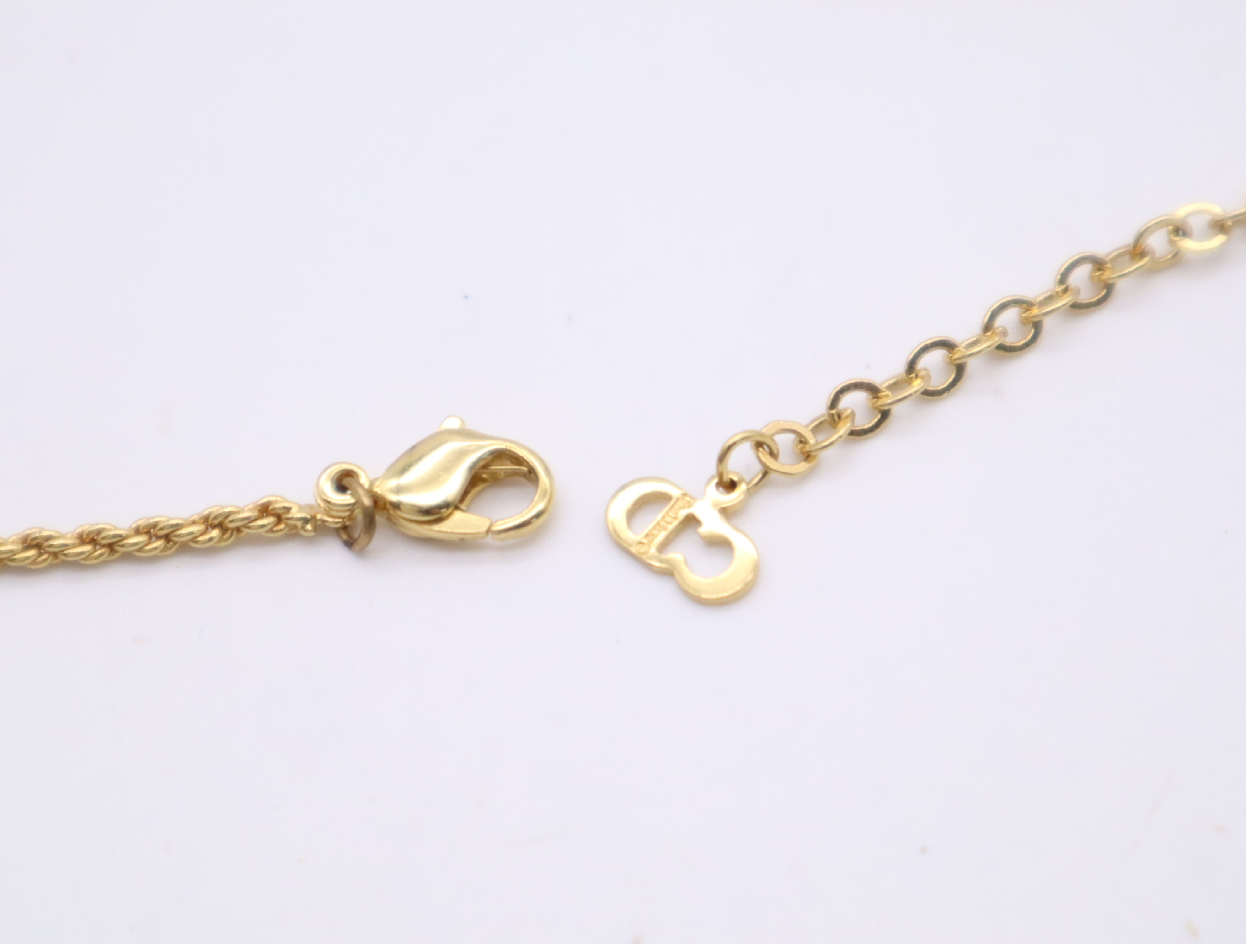 GP Emblem Logo Circle Necklace Gold Necklace — view 6
