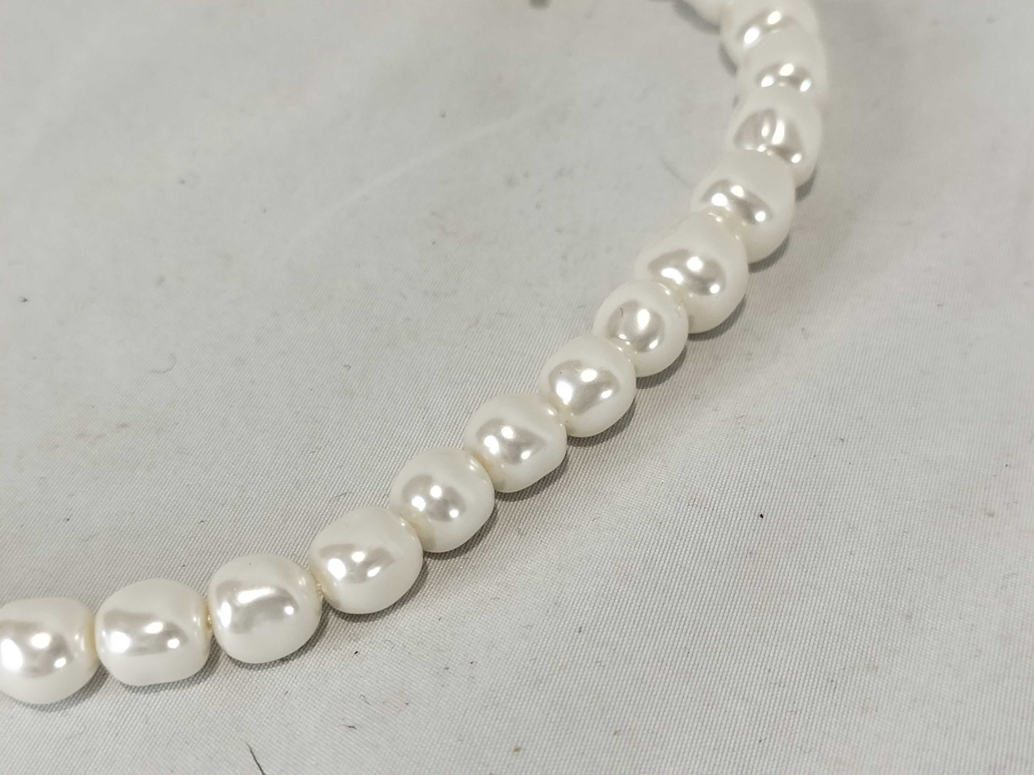 Montaigne Necklace CD Logo Pearl Rhinestone Necklace — view 4