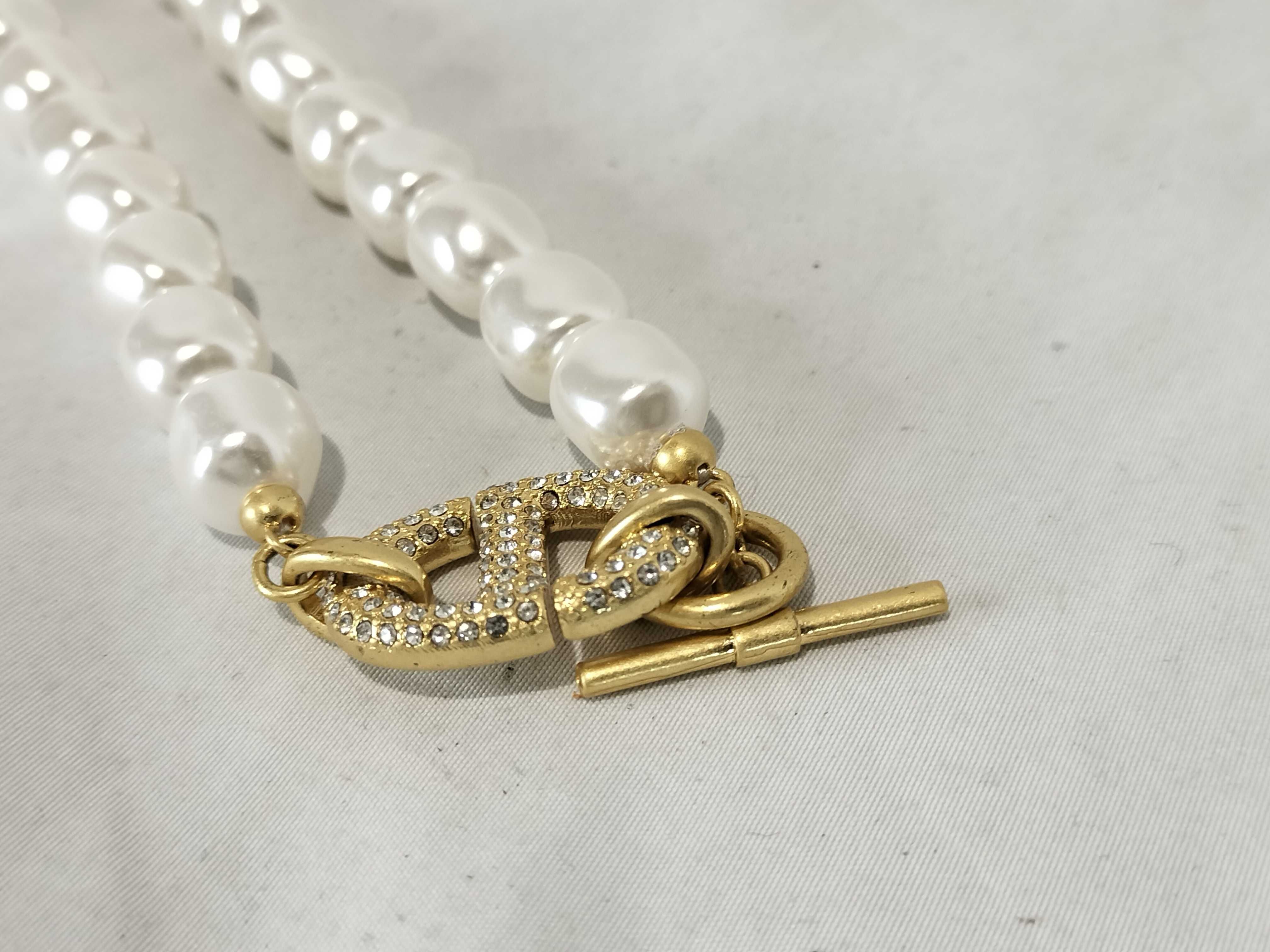 Montaigne Necklace CD Logo Pearl Rhinestone Necklace — view 9