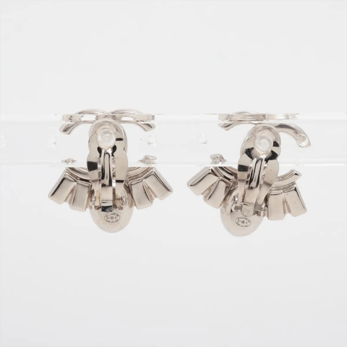Coco Mark B17B Earrings (Pair) Metal x Rhinestone Silver — view 2
