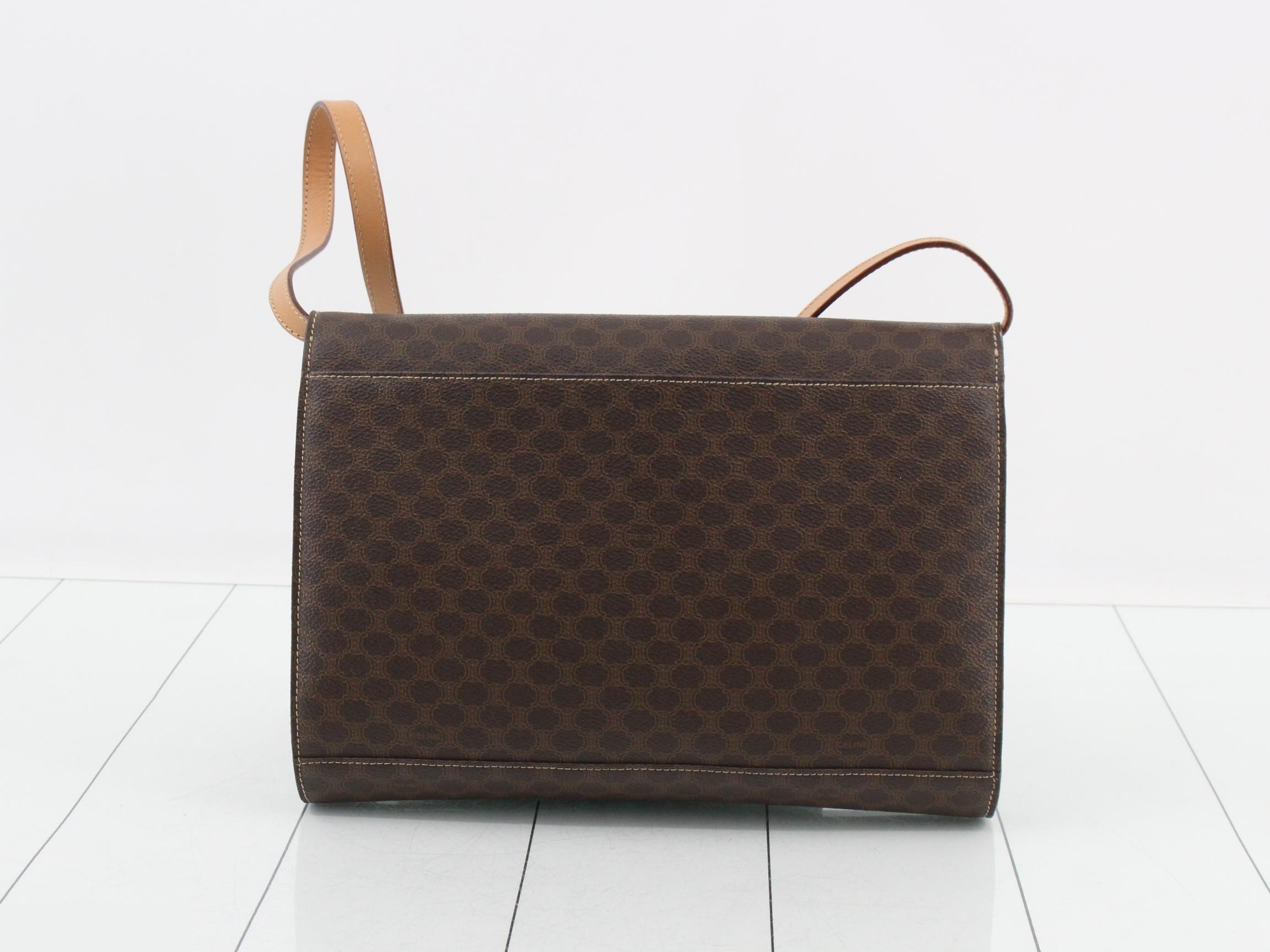 Macadam Circle Metal Fitting Shoulder Bag — view 2