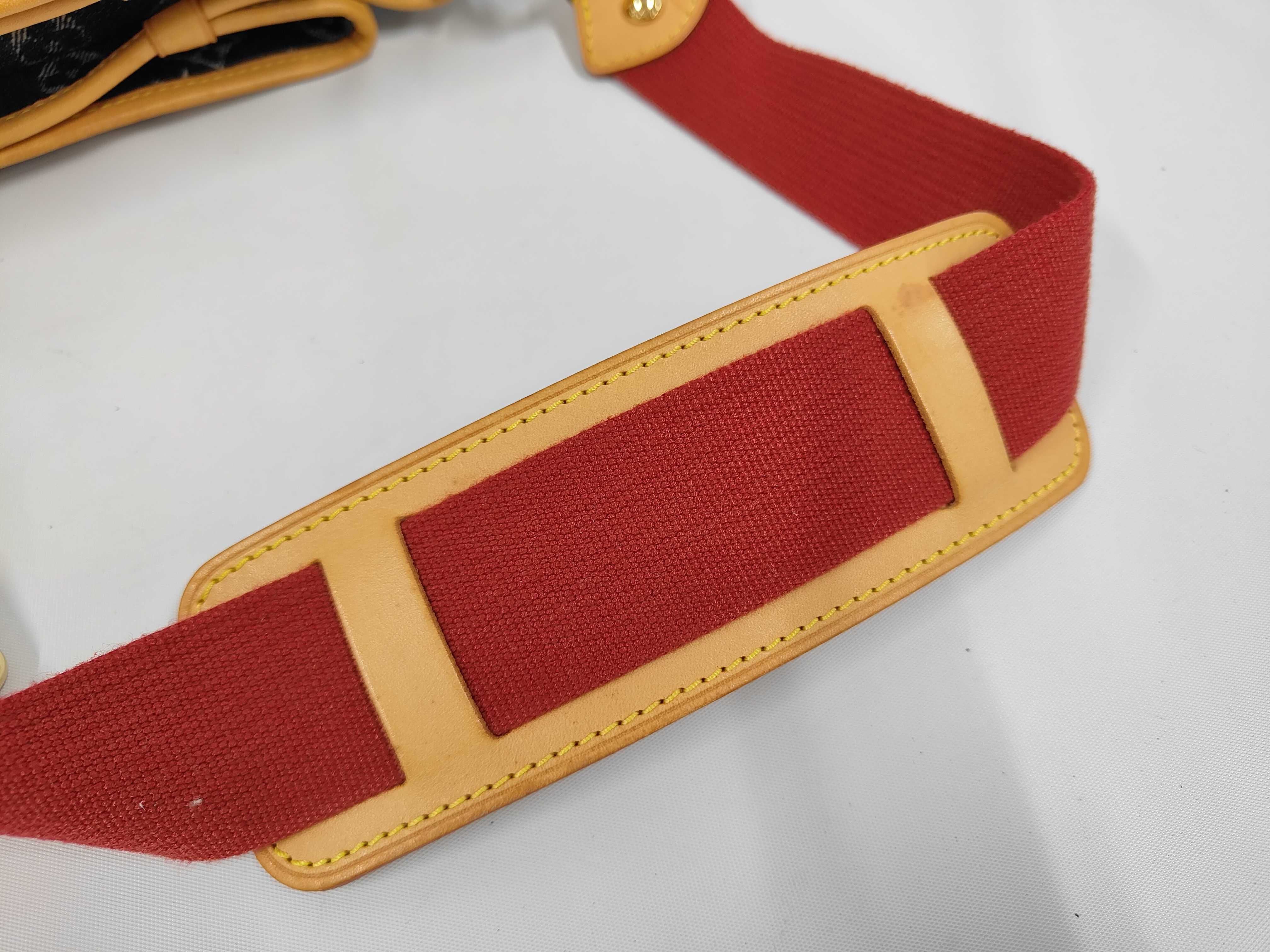 Porte Épole Raye MM Shoulder Bag — view 5