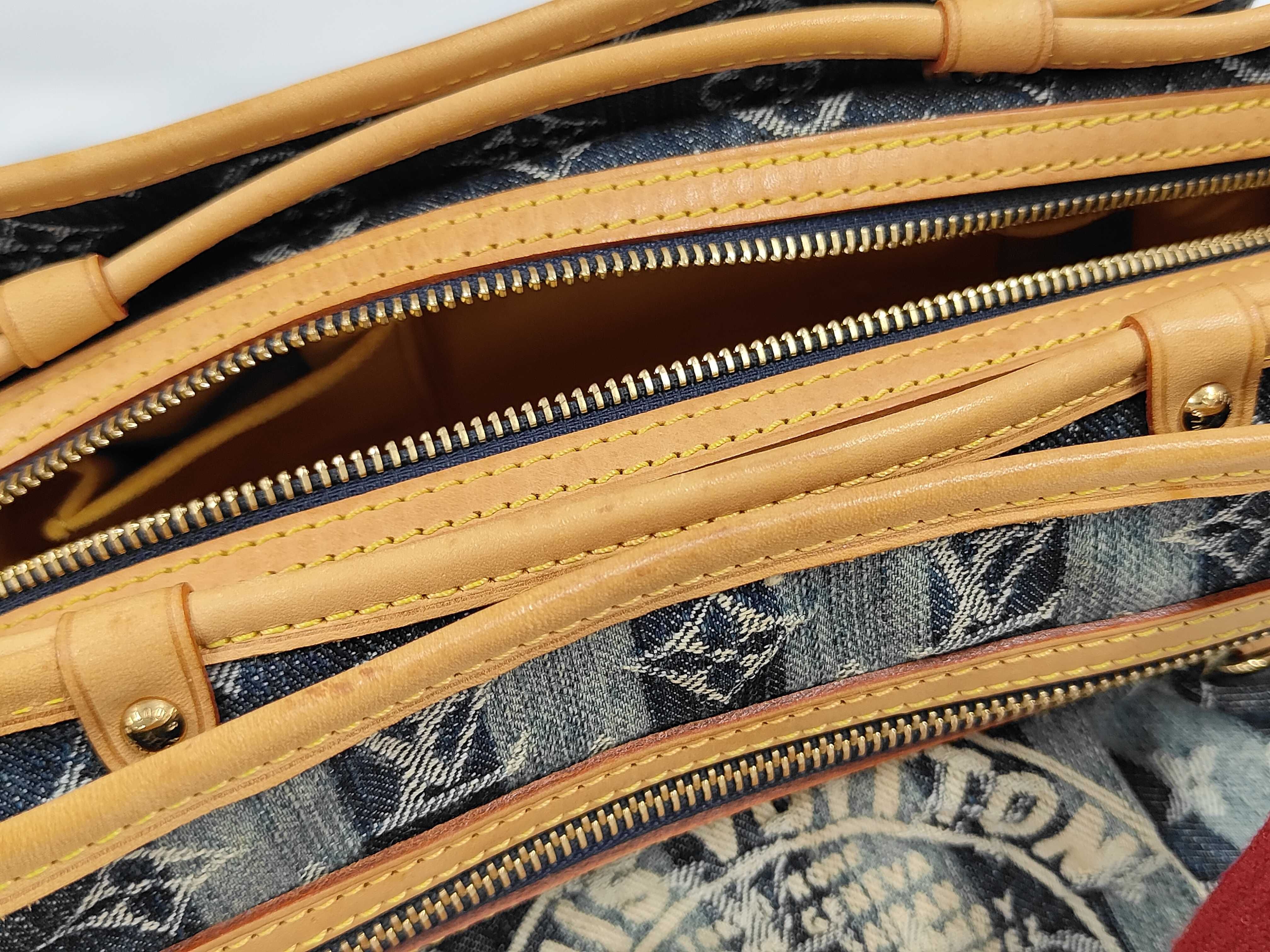 Porte Épole Raye MM Shoulder Bag — view 9