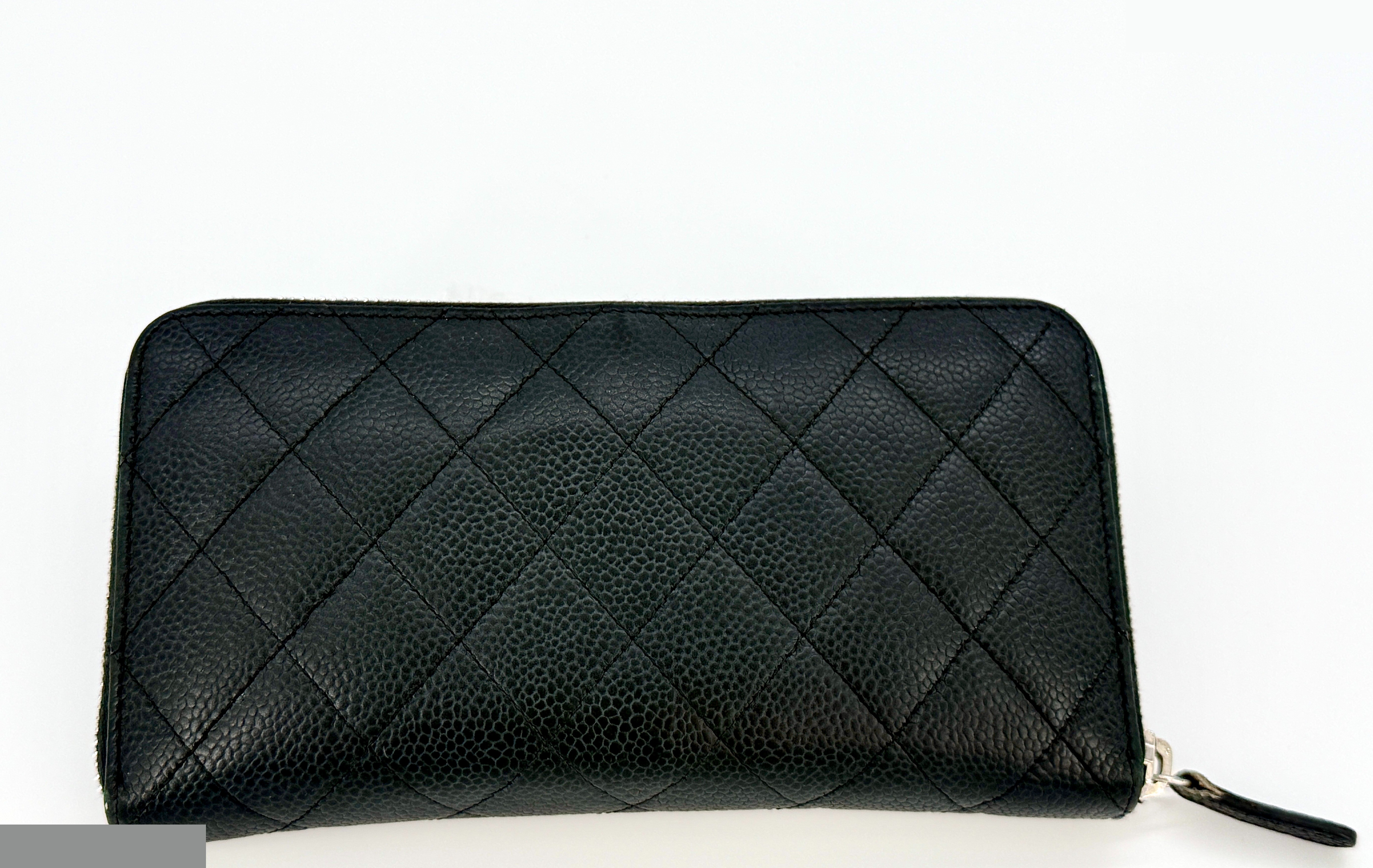 Matelassé caviar leather long wallet, serial number 19 series, with card and sticker. — view 3