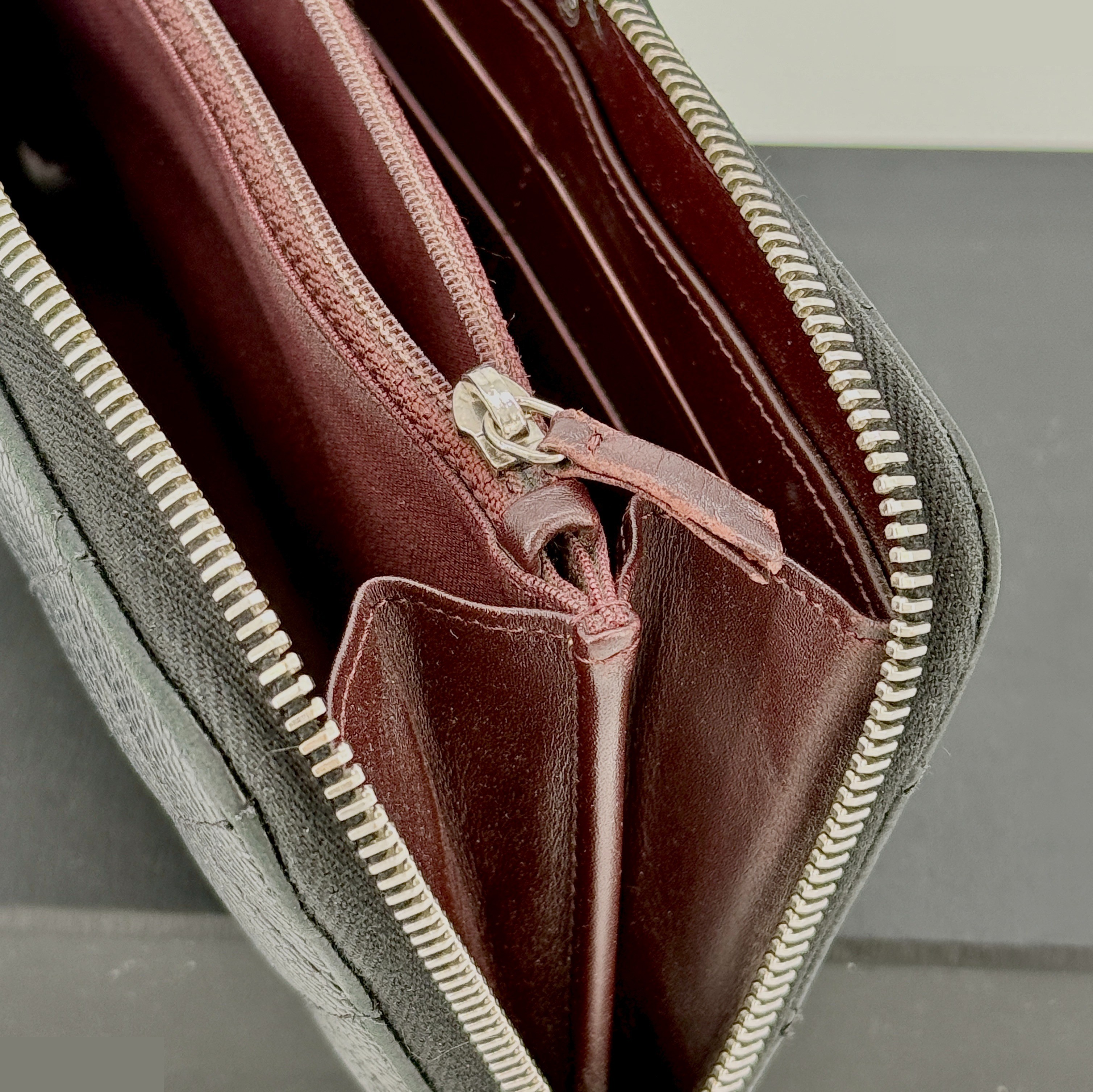 Matelassé caviar leather long wallet, serial number 19 series, with card and sticker. — view 9