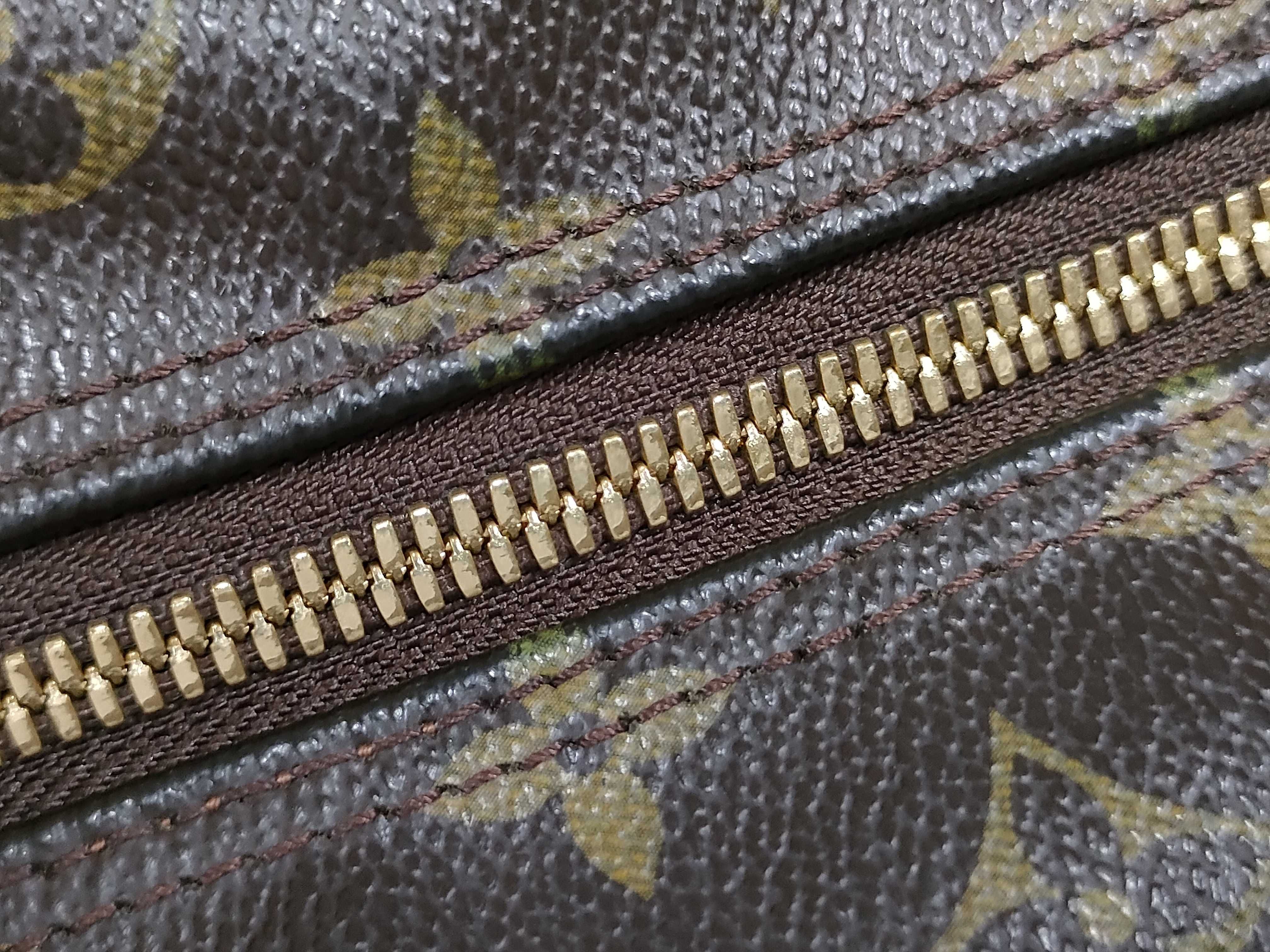 Monogram M23252 Icare Business Bag — view 12