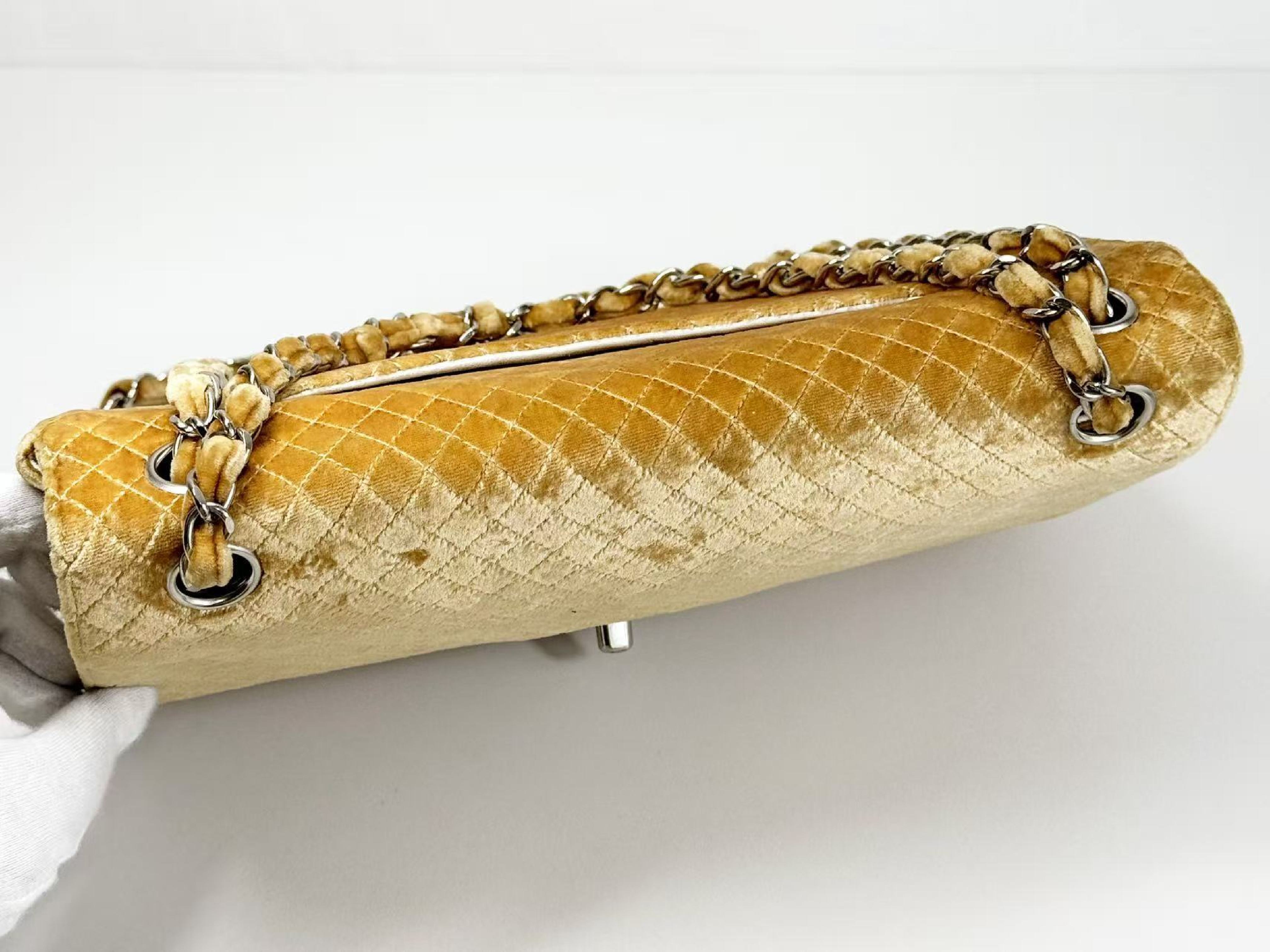 Velour Matelassé Micro Double Chain Vintage 4 Series W25cm Approx. [Comes with dust bag, authenticity card, and seal] Silver Hardware Shoulder Bag 4019185 — view 7