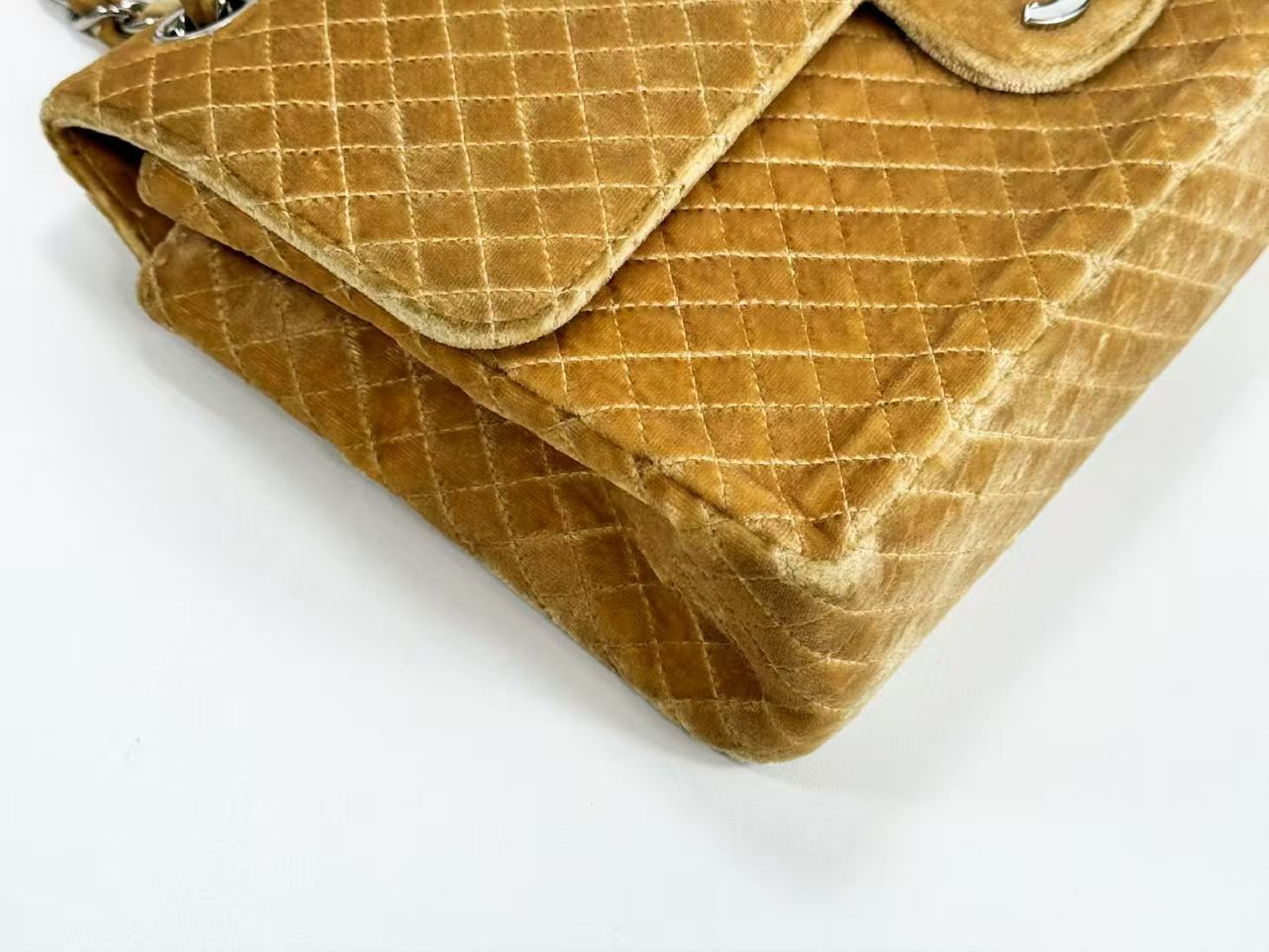 Velour Matelassé Micro Double Chain Vintage 4 Series W25cm Approx. [Comes with dust bag, authenticity card, and seal] Silver Hardware Shoulder Bag 4019185 — view 10
