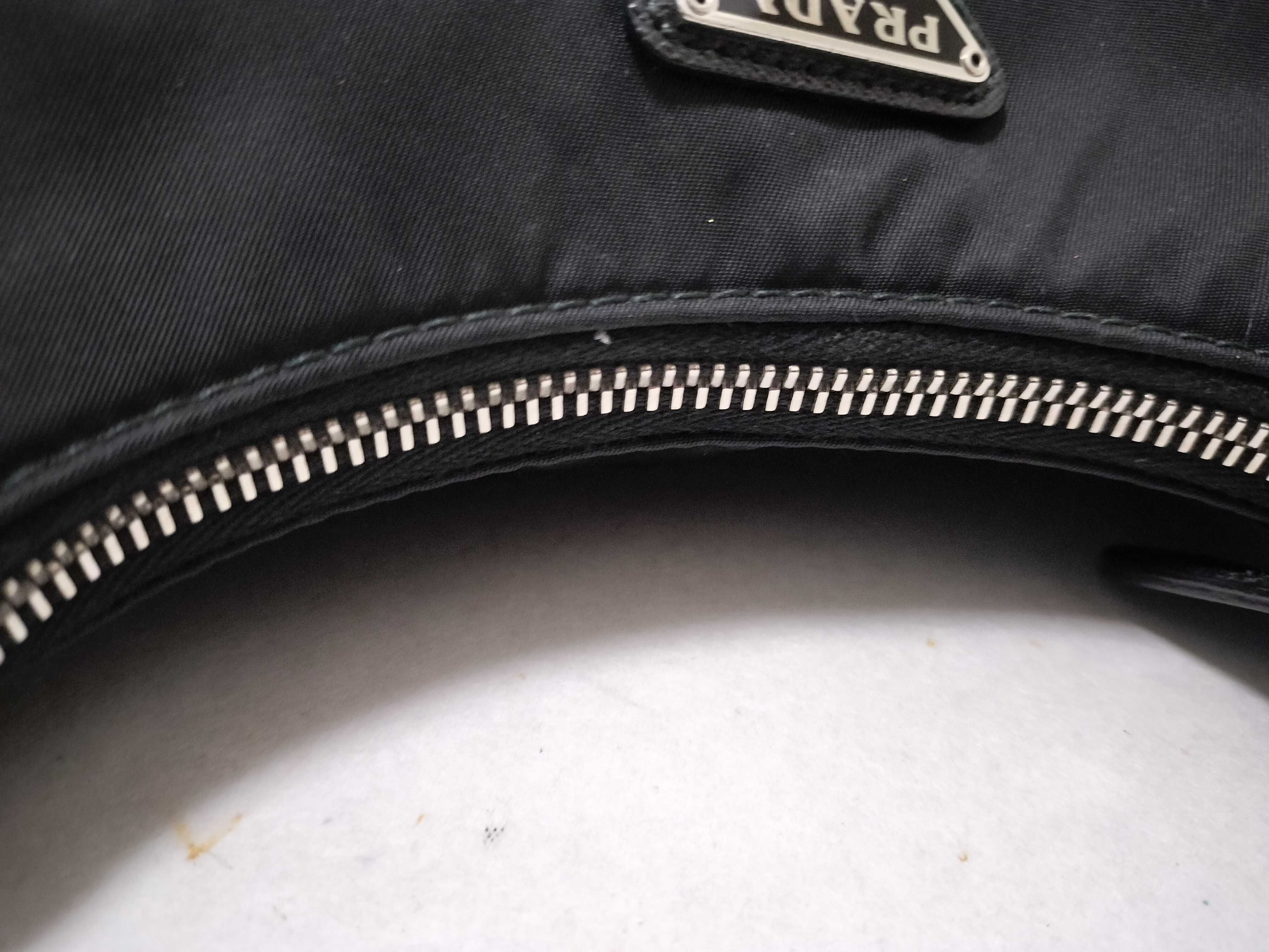 Re Nylon x Leather Shoulder Bag with White Tag — view 6