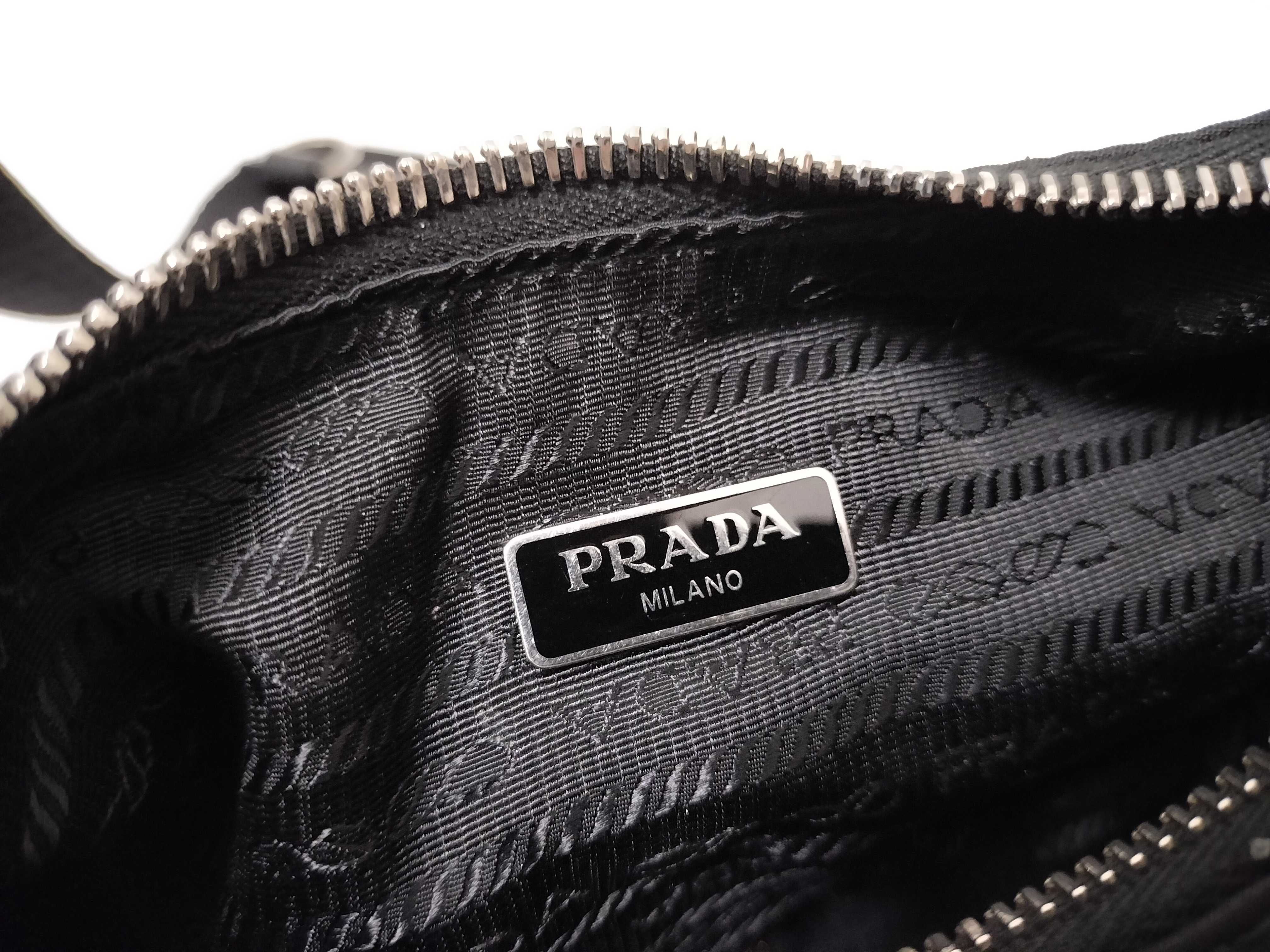 Re Nylon x Leather Shoulder Bag with White Tag — view 10