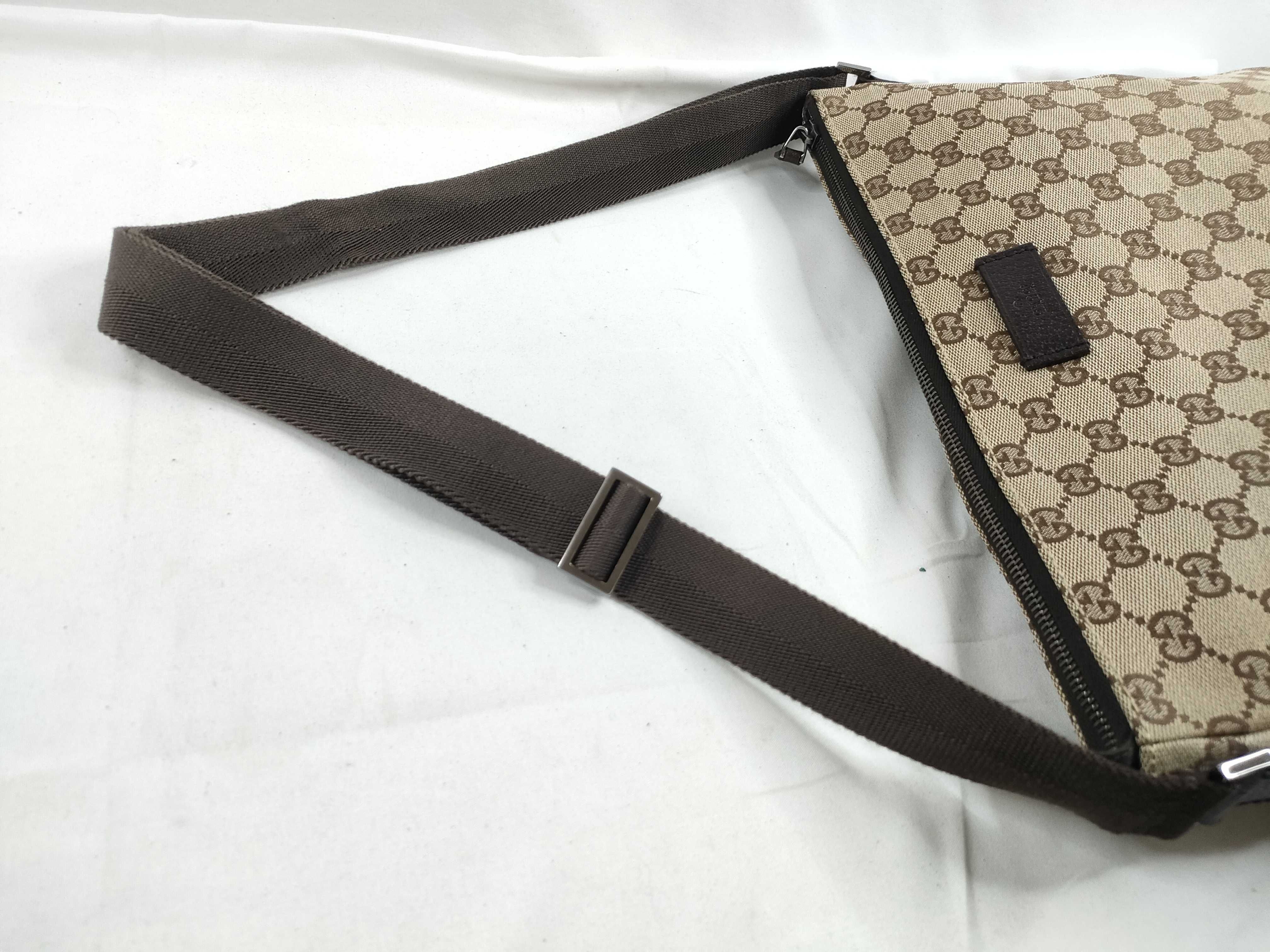 GG Canvas Supreme Shoulder Bag 110054 Beige — view 6