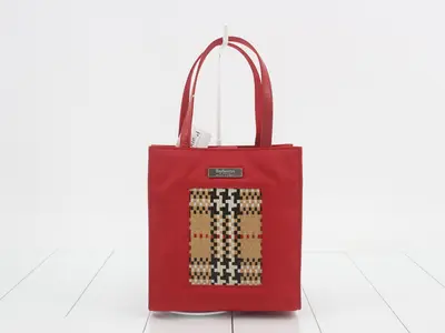 Other lines: Bags and tote bags