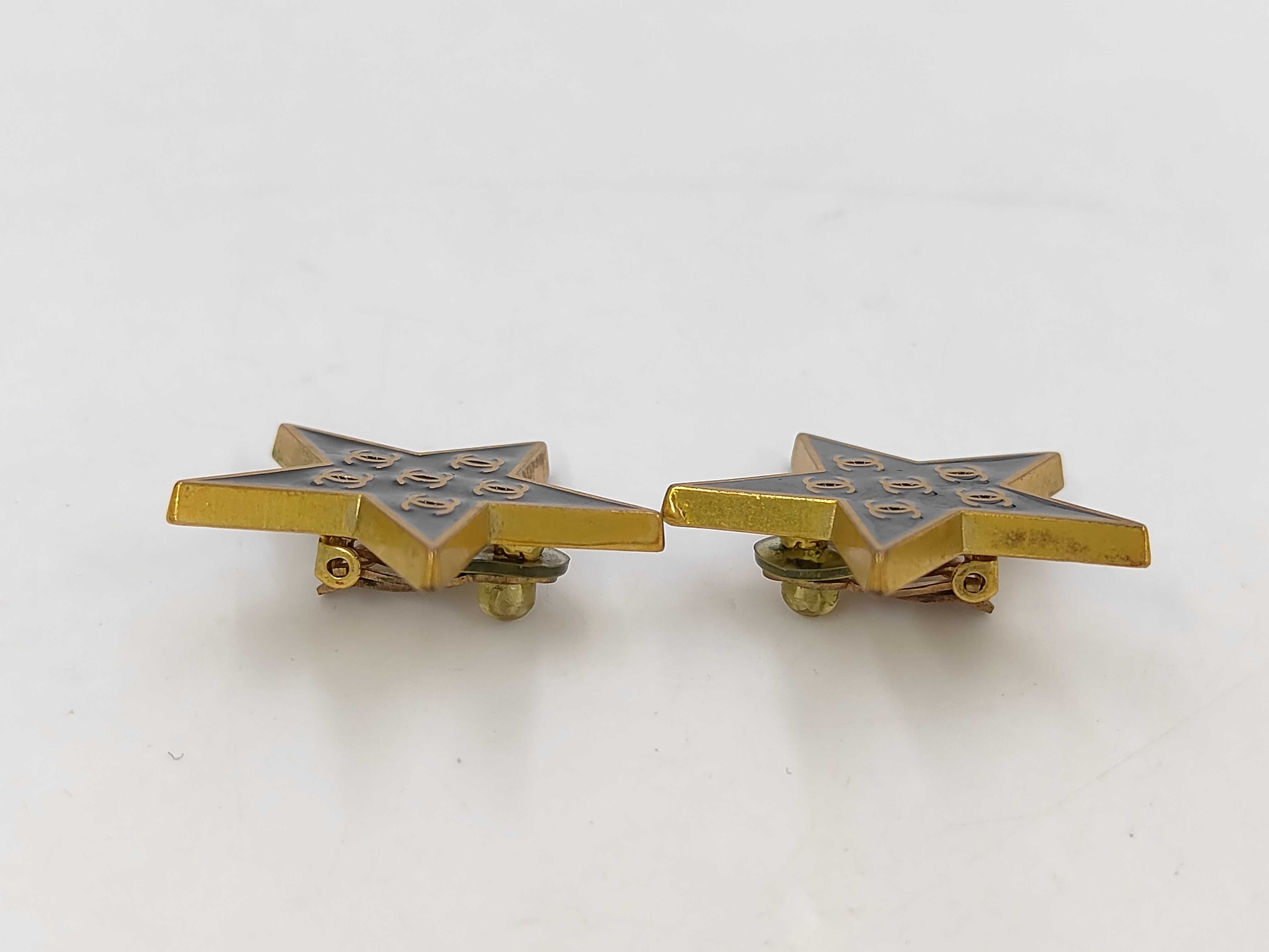 Star Coco Black Earrings — view 3