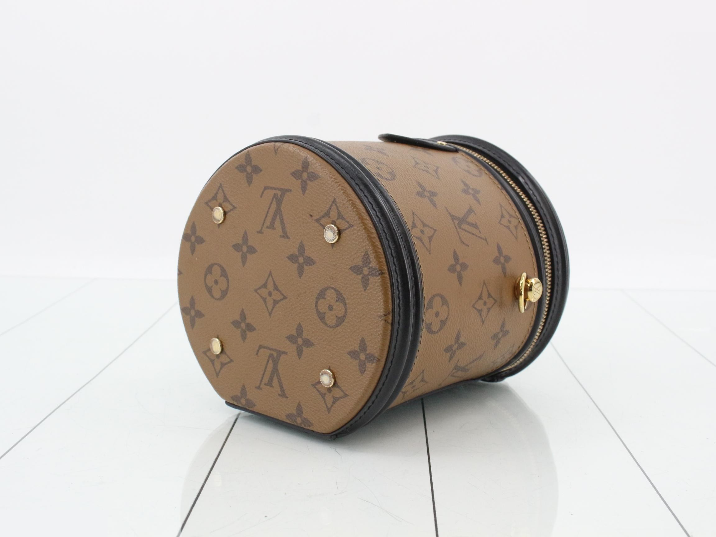 Shoulder bag — view 6