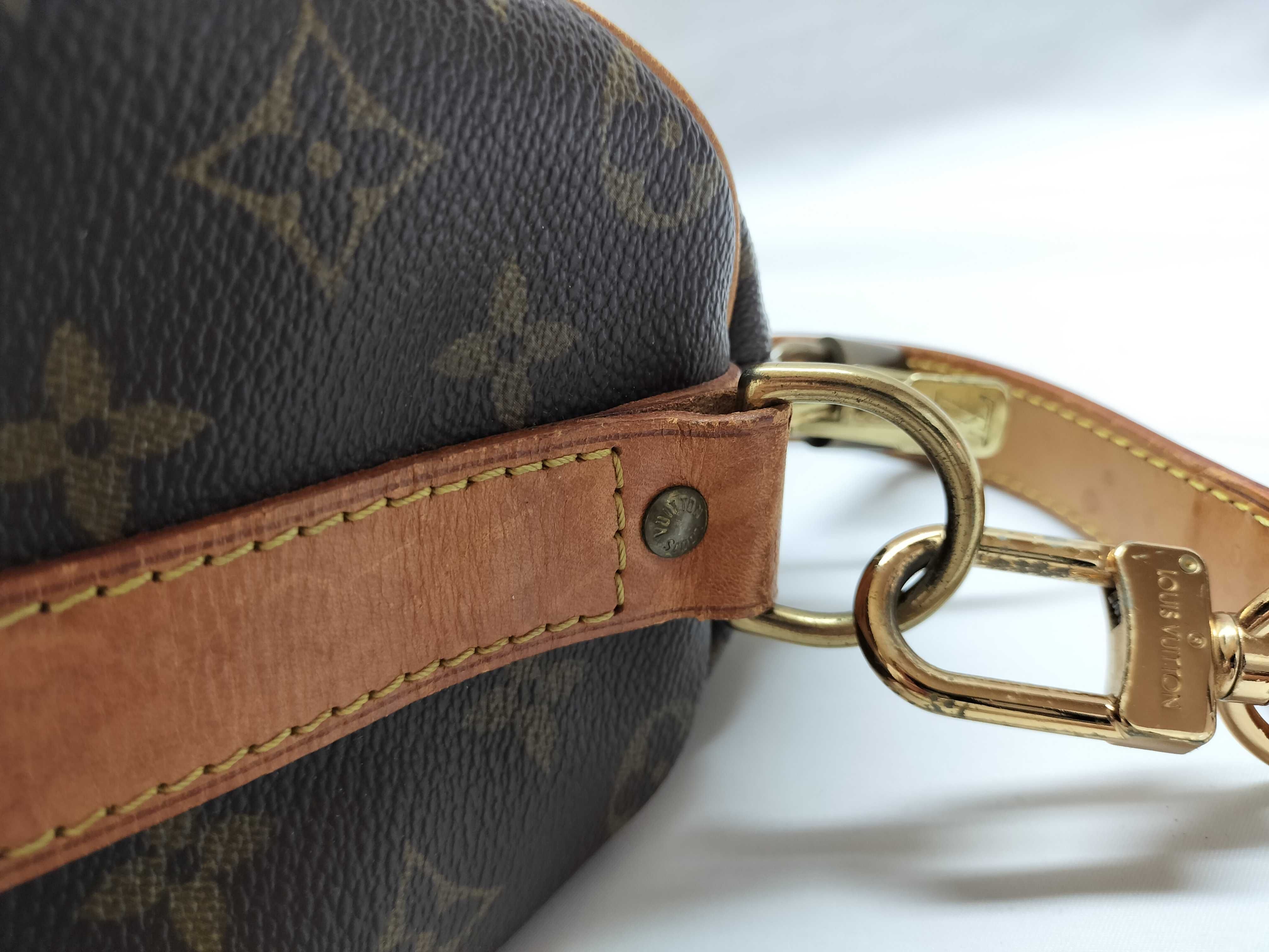Monogram Louis Vuitton Keepall Bandoulière Boston Bag — view 8