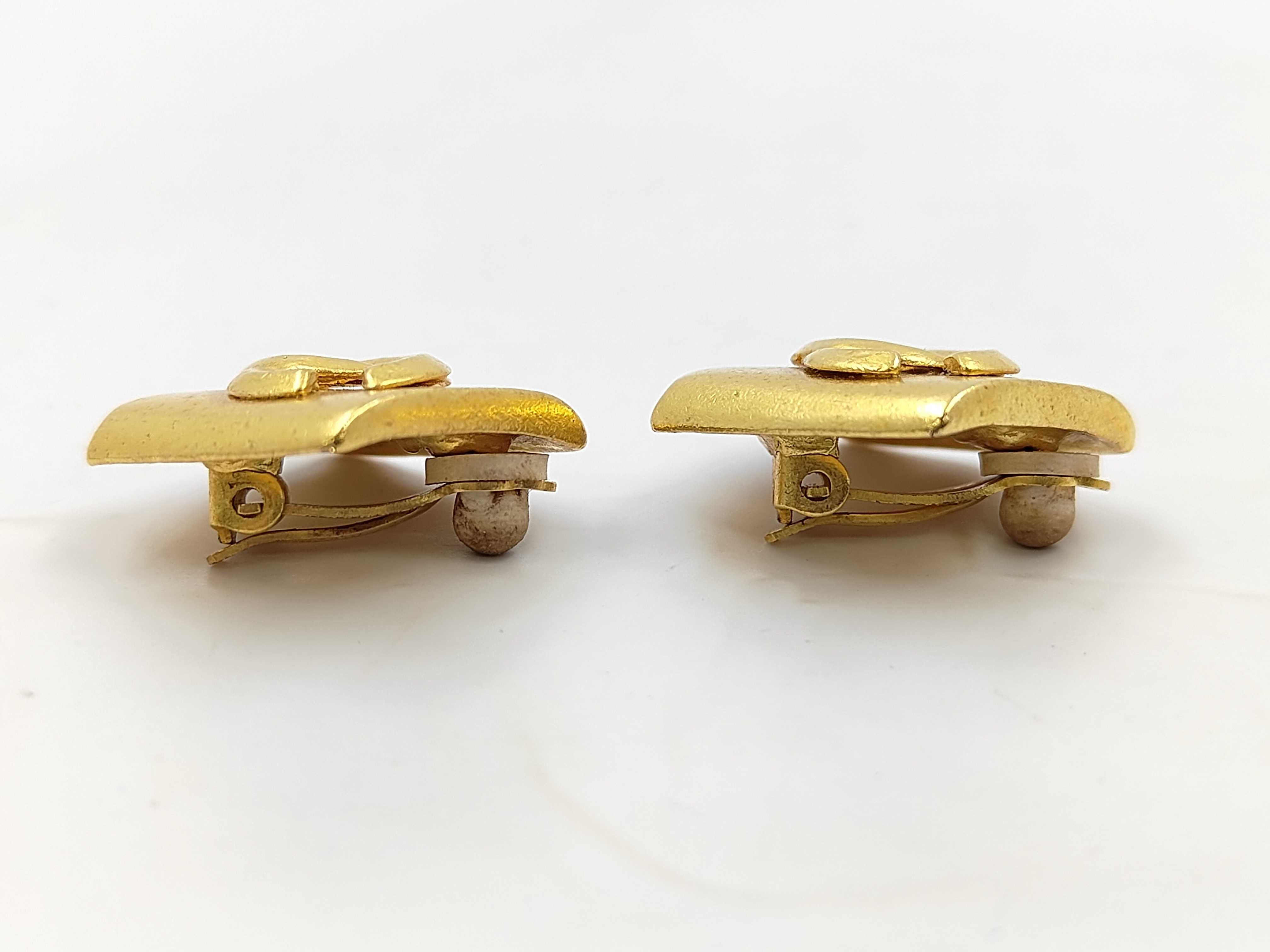 Coco Mark Earrings (Pair) 96P Boxed Earrings — view 3