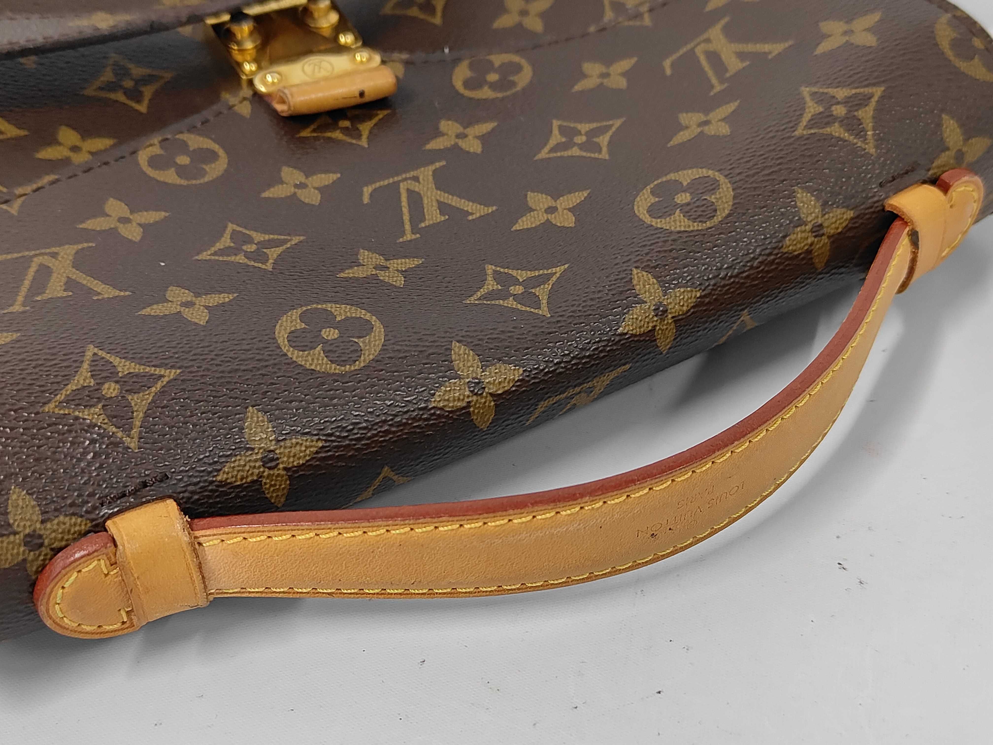 Monogram Pochette Métis MM M44875 Handbag — view 3