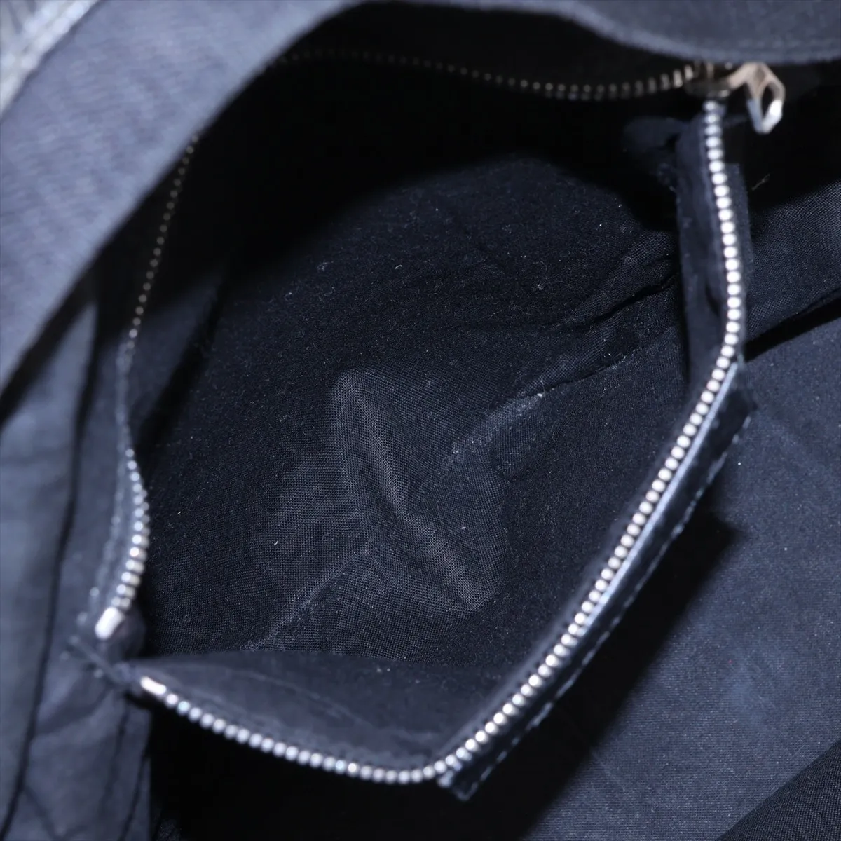 409010 Leather Backpack/Rucksack Black — view 8