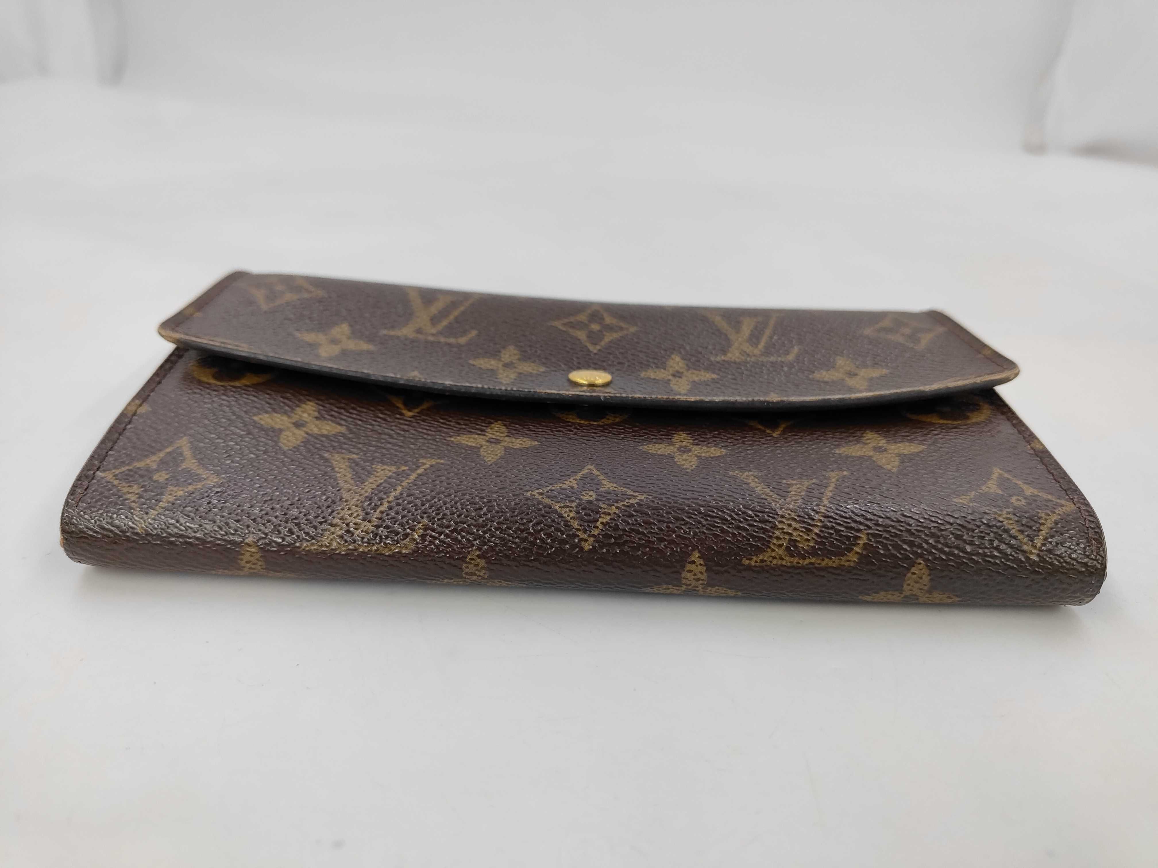 Monogram Louis Vuitton Monogram Portefeuille Sarah CT0085 Wallet — view 3