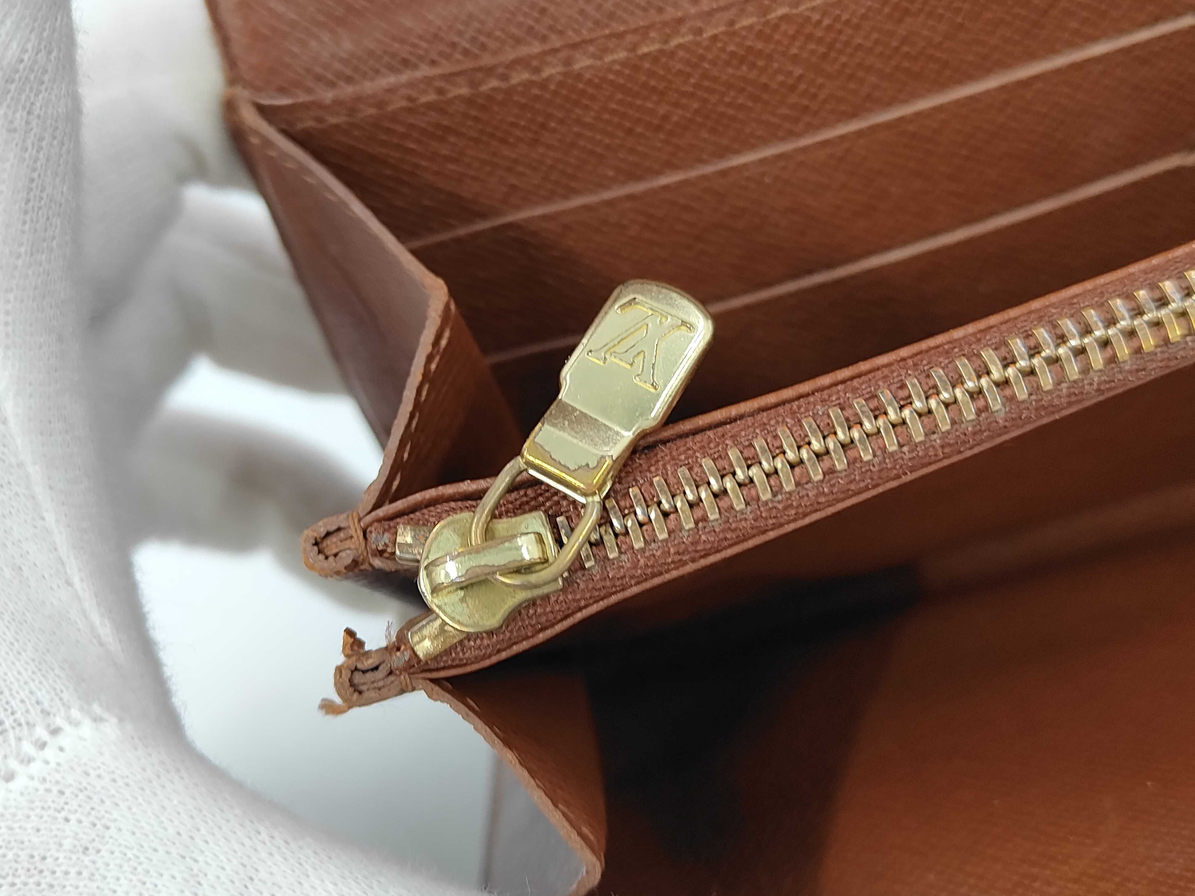 Monogram Louis Vuitton Monogram Portefeuille Sarah CT0085 Wallet — view 9