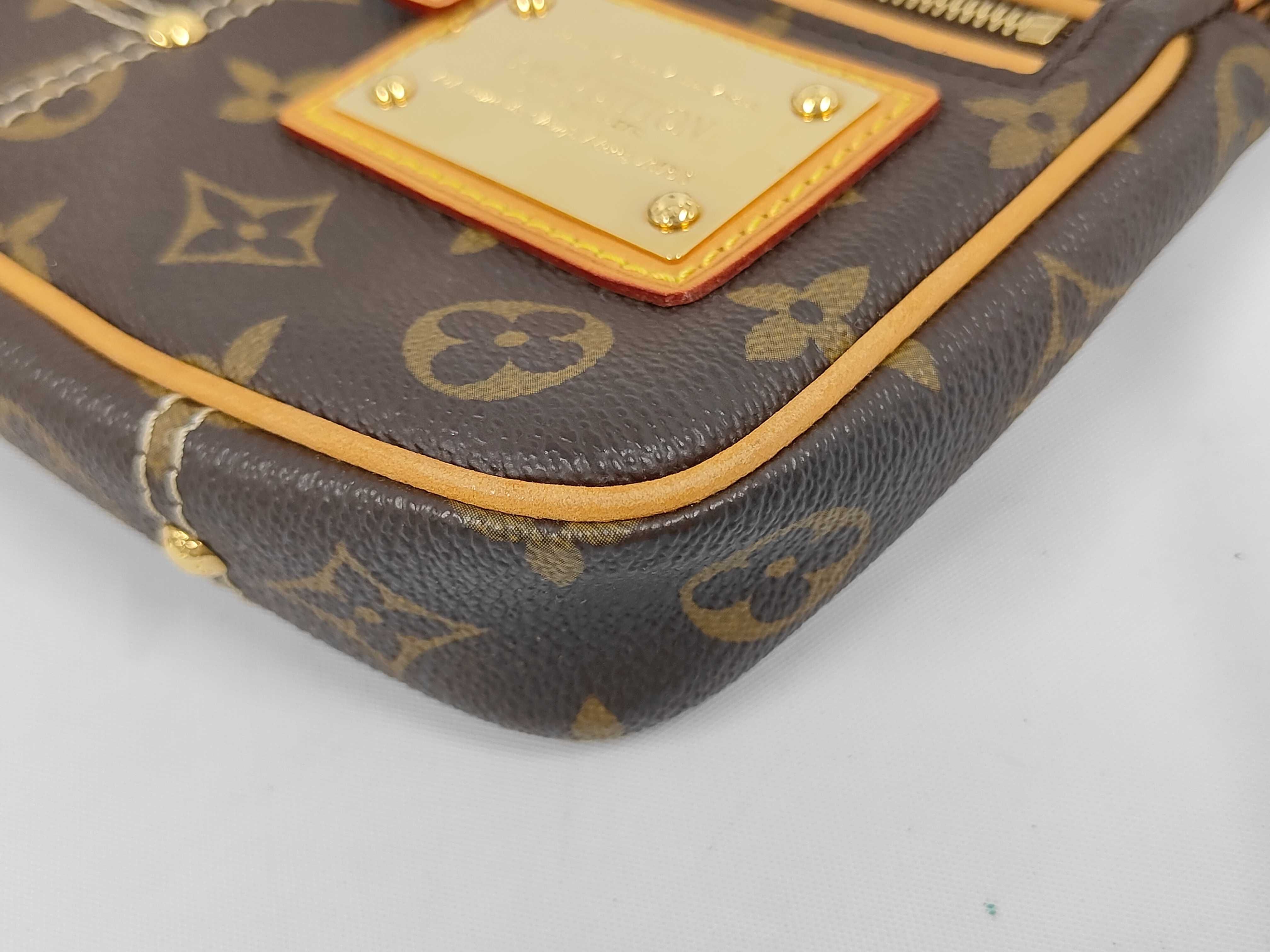 Pochette Accessoires Monogram Rivet M40141 CA0057 Shoulder Bag — view 4