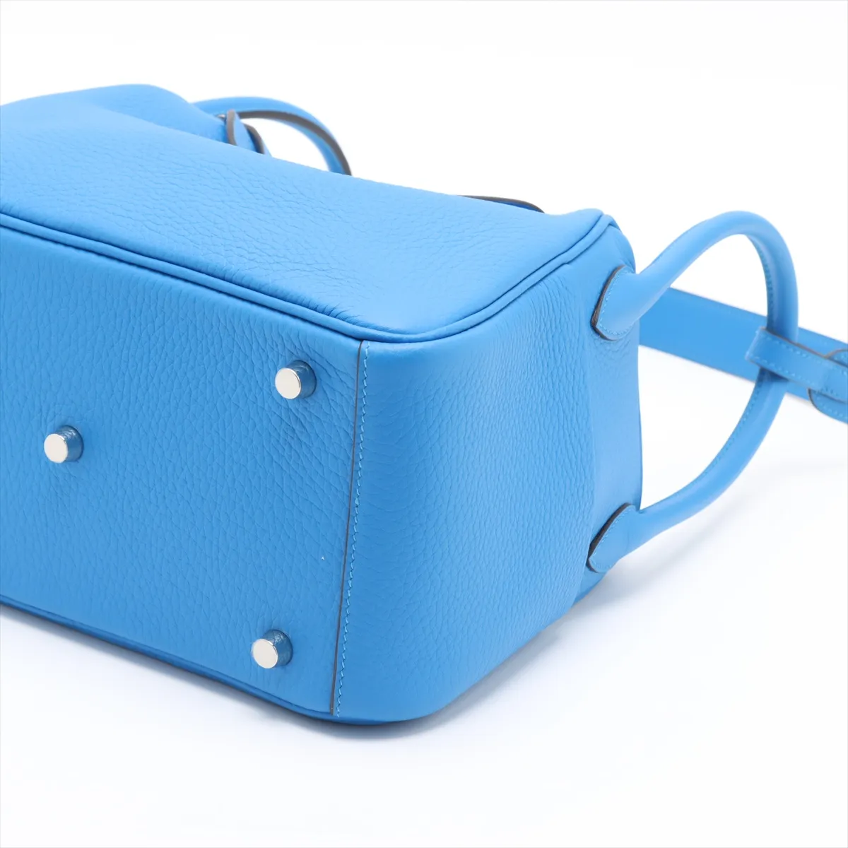 [Individually wrapped] Hermes Lindy 26 Taurillon Clemence New Blue Hydra Silver Hardware K:2025 — view 3