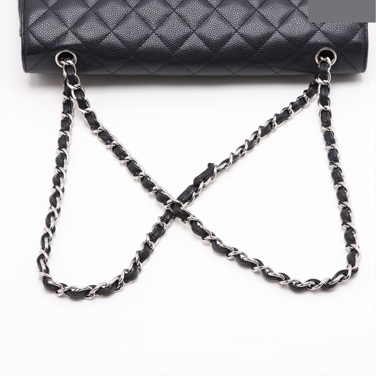 Large Matelassé 34 Maxi Caviar Skin Double Flap Double Chain — view 5