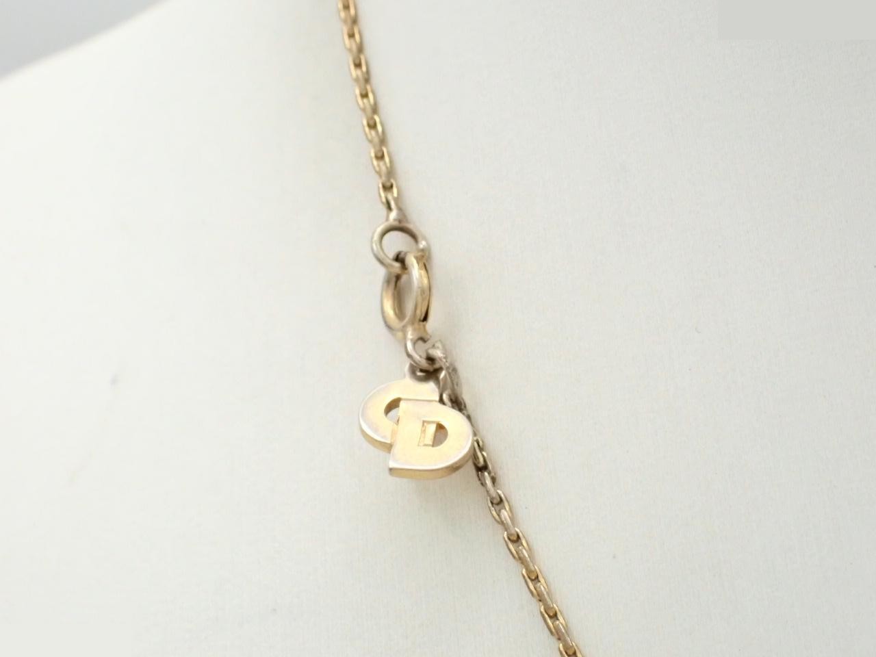 Other lines: Precious metals, necklaces, pendants — view 2