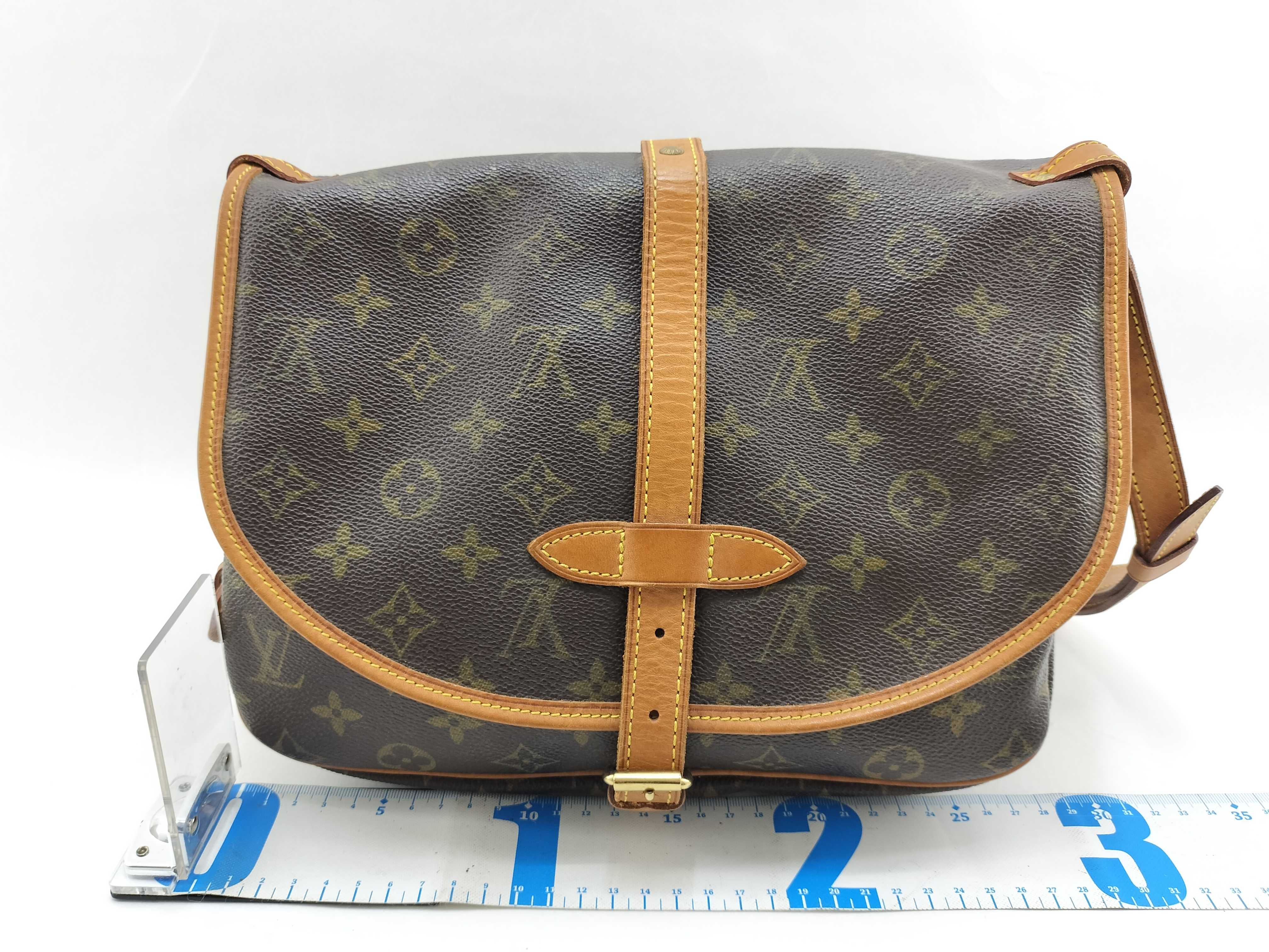 Monogram Louis Vuitton Monogram Shoulder Bag Saumur 30 M42256 Shoulder Bag — view 2