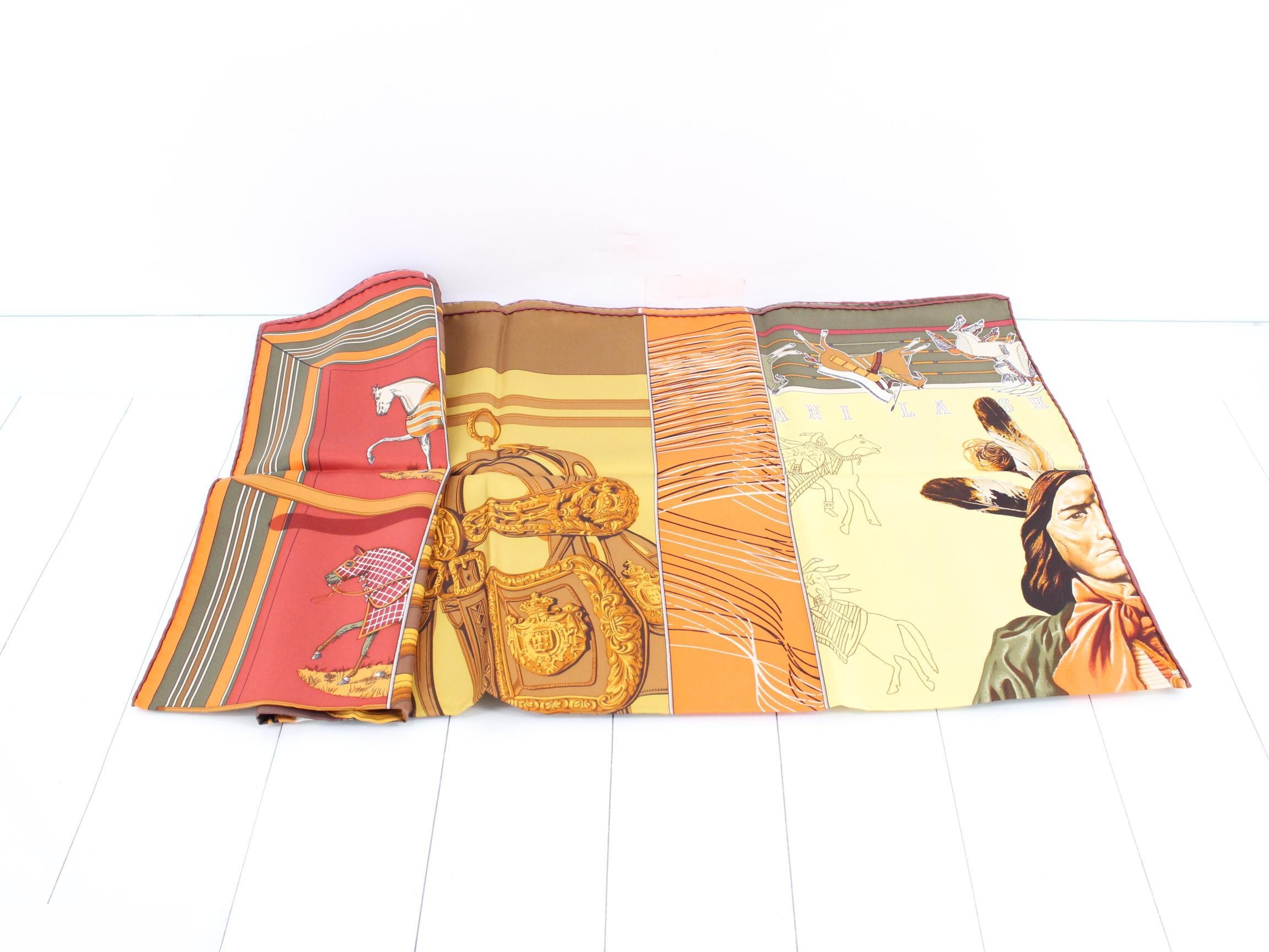 Carre 90 Scarf — view 3