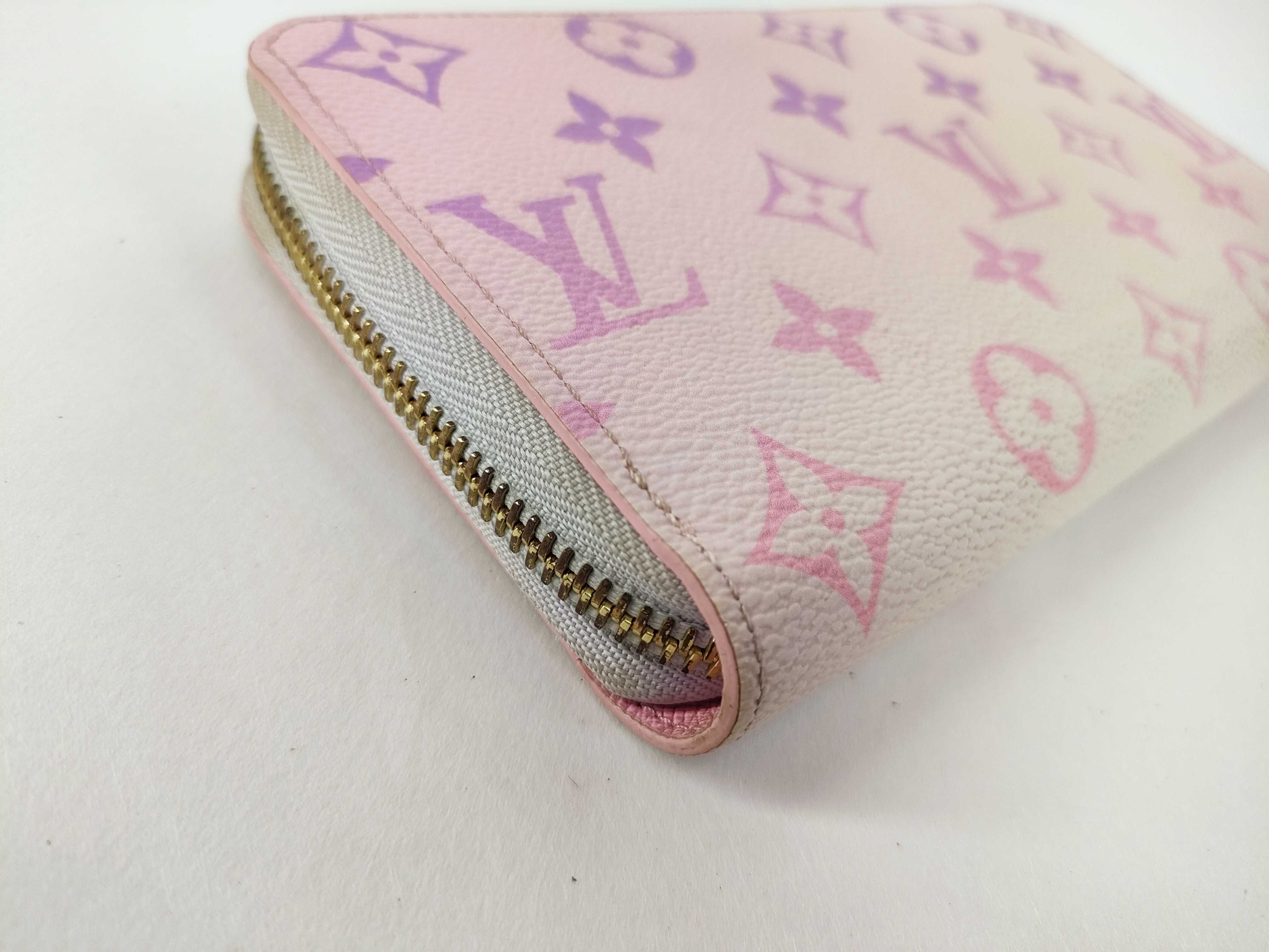 Monogram Louis Vuitton LV Zippy Wallet Sunrise Pastel / IC tag compatible Box Wallet — view 3