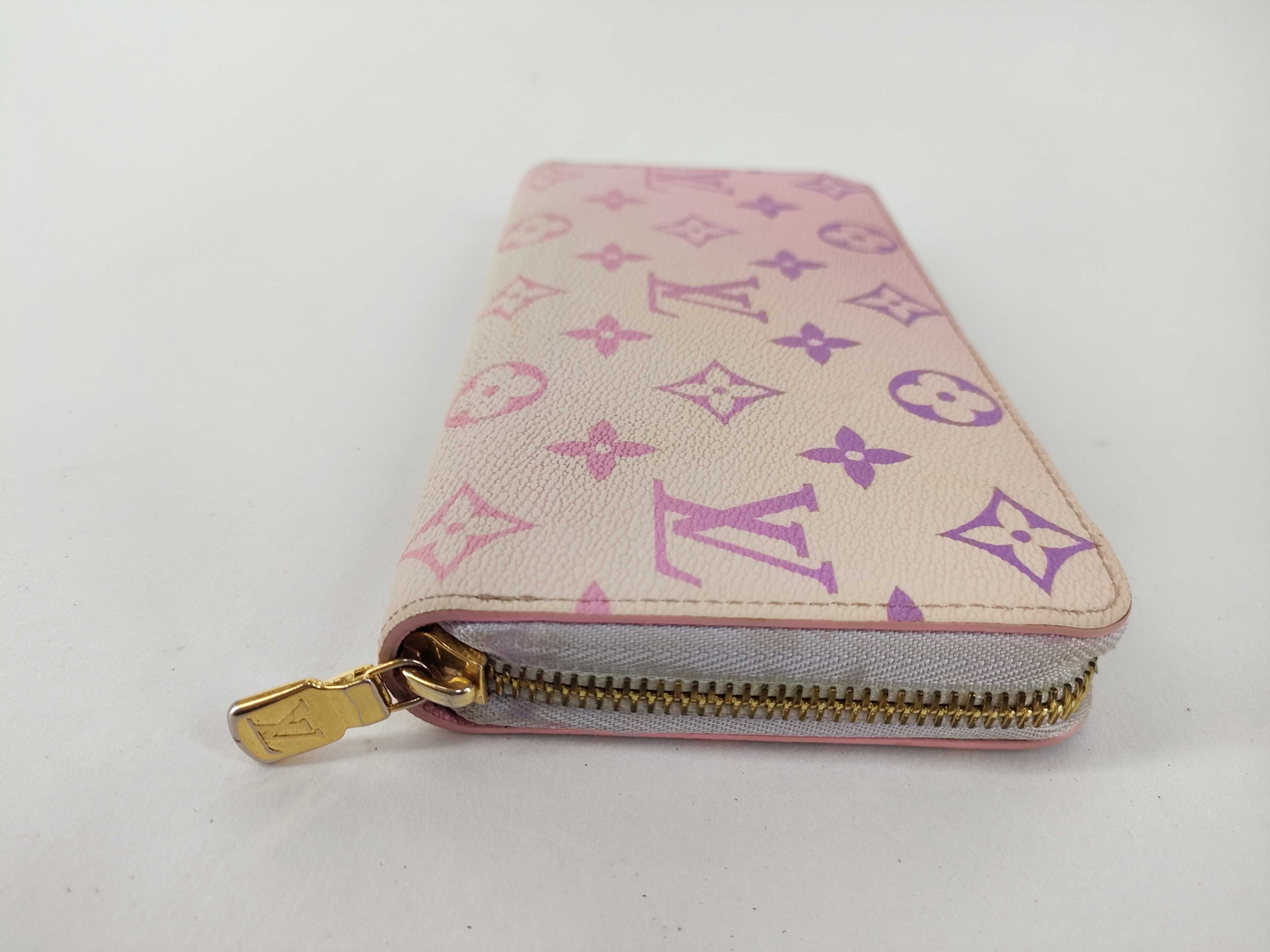 Monogram Louis Vuitton LV Zippy Wallet Sunrise Pastel / IC tag compatible Box Wallet — view 7