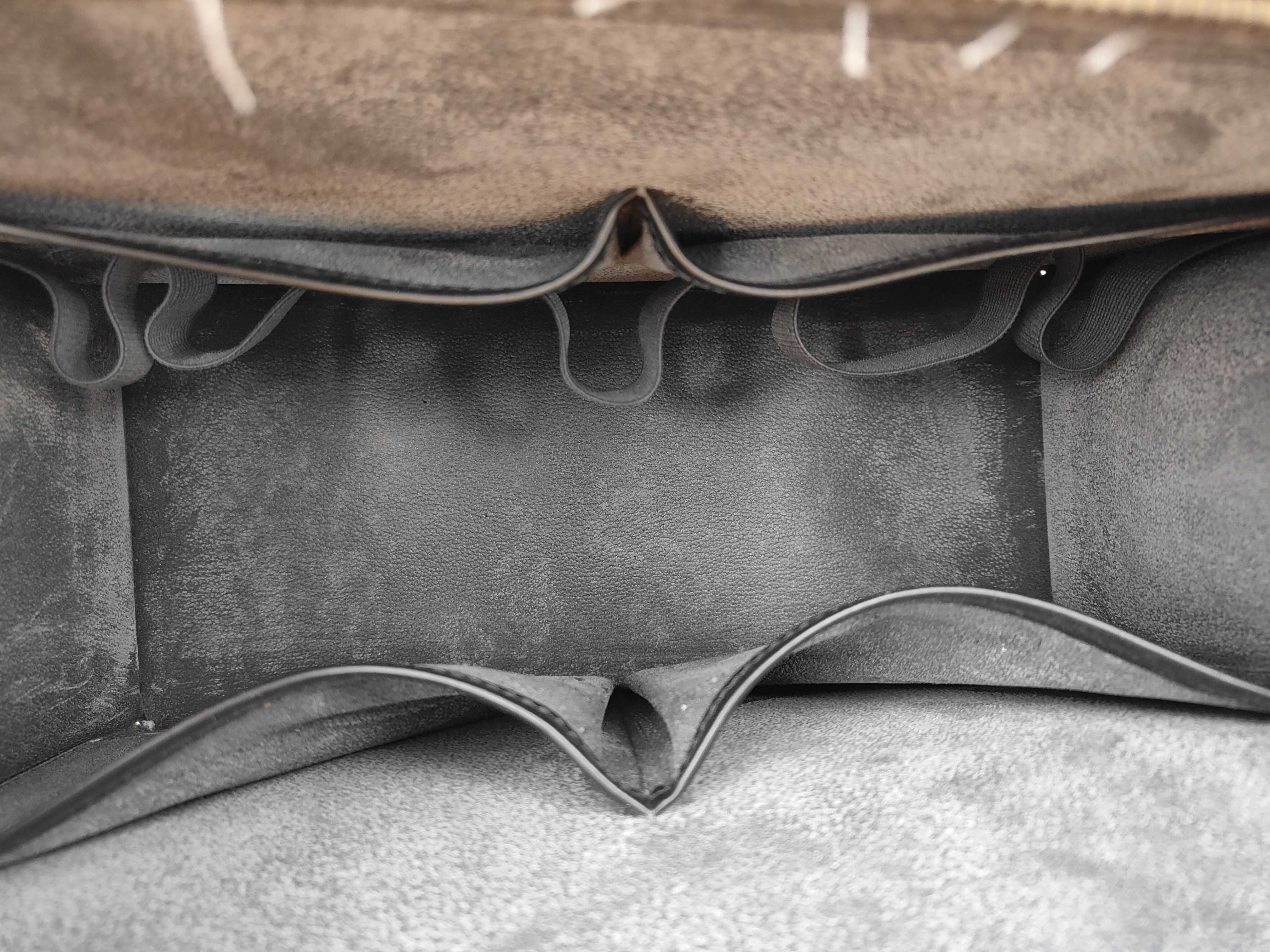 Epi Riviera Noir Handbag — view 10