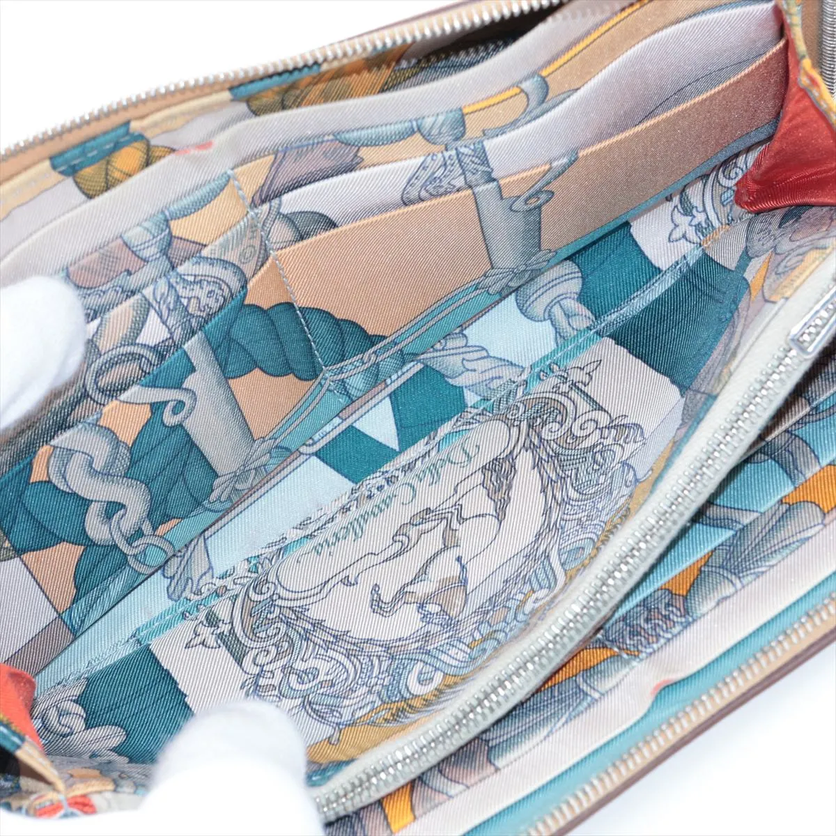 Azap Long Silk In Veau Epsom Round Zip Wallet Gold Silver Hardware T: 2015 — view 5