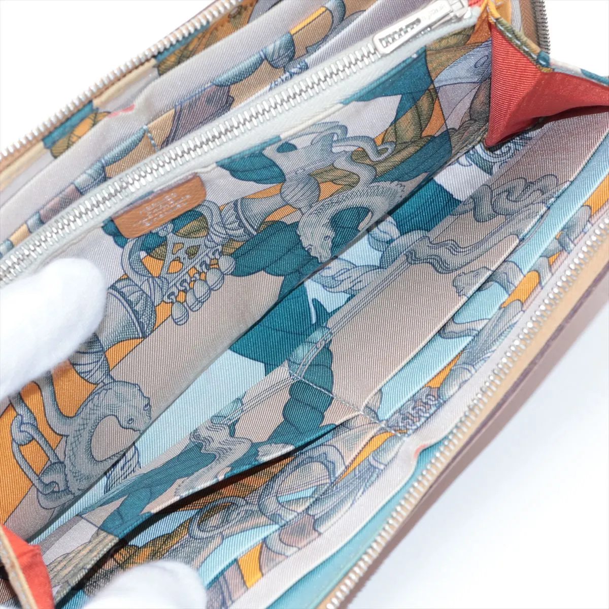 Azap Long Silk In Veau Epsom Round Zip Wallet Gold Silver Hardware T: 2015 — view 6