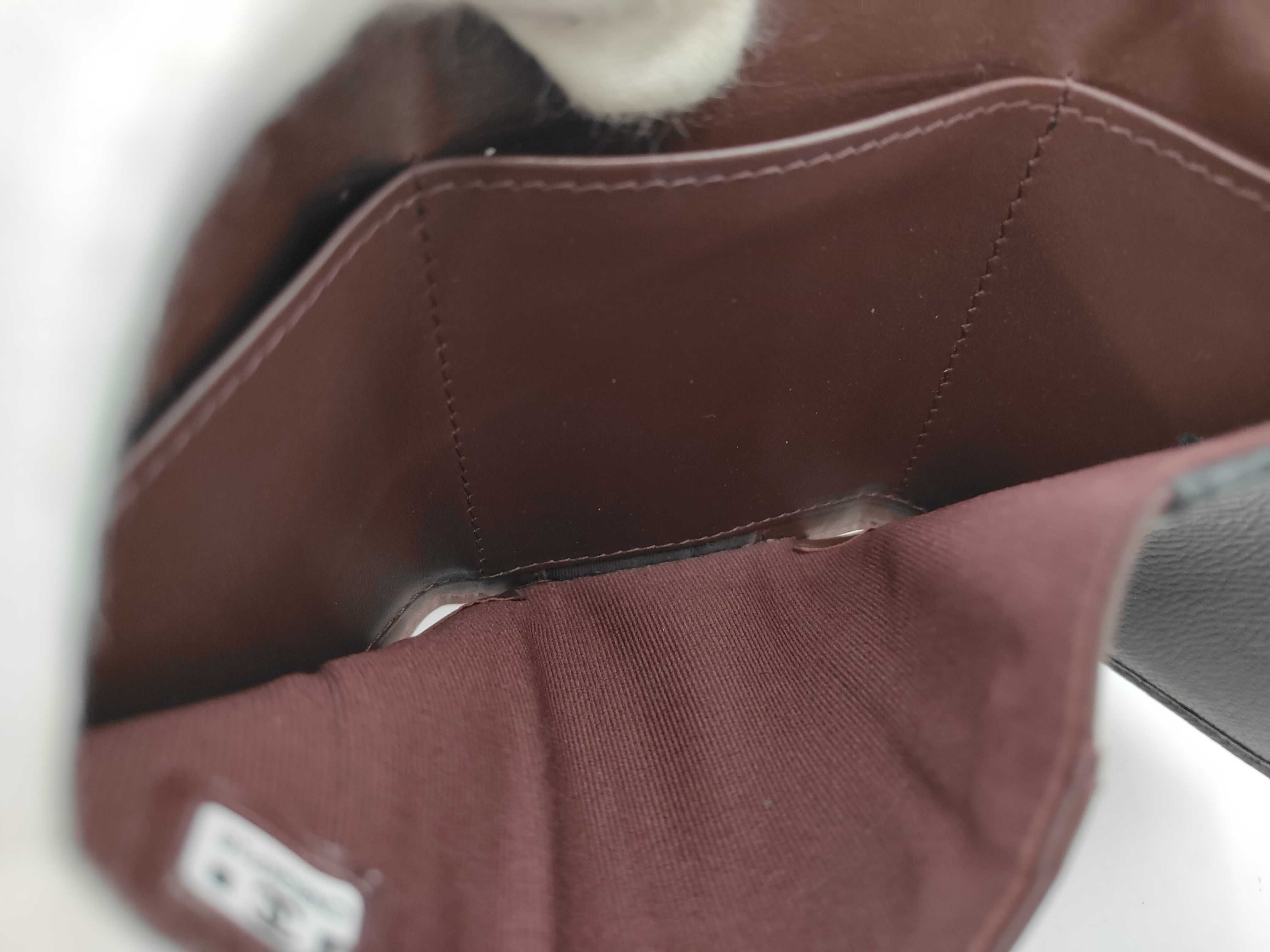 Matelassé Tri-fold Wallet — view 6