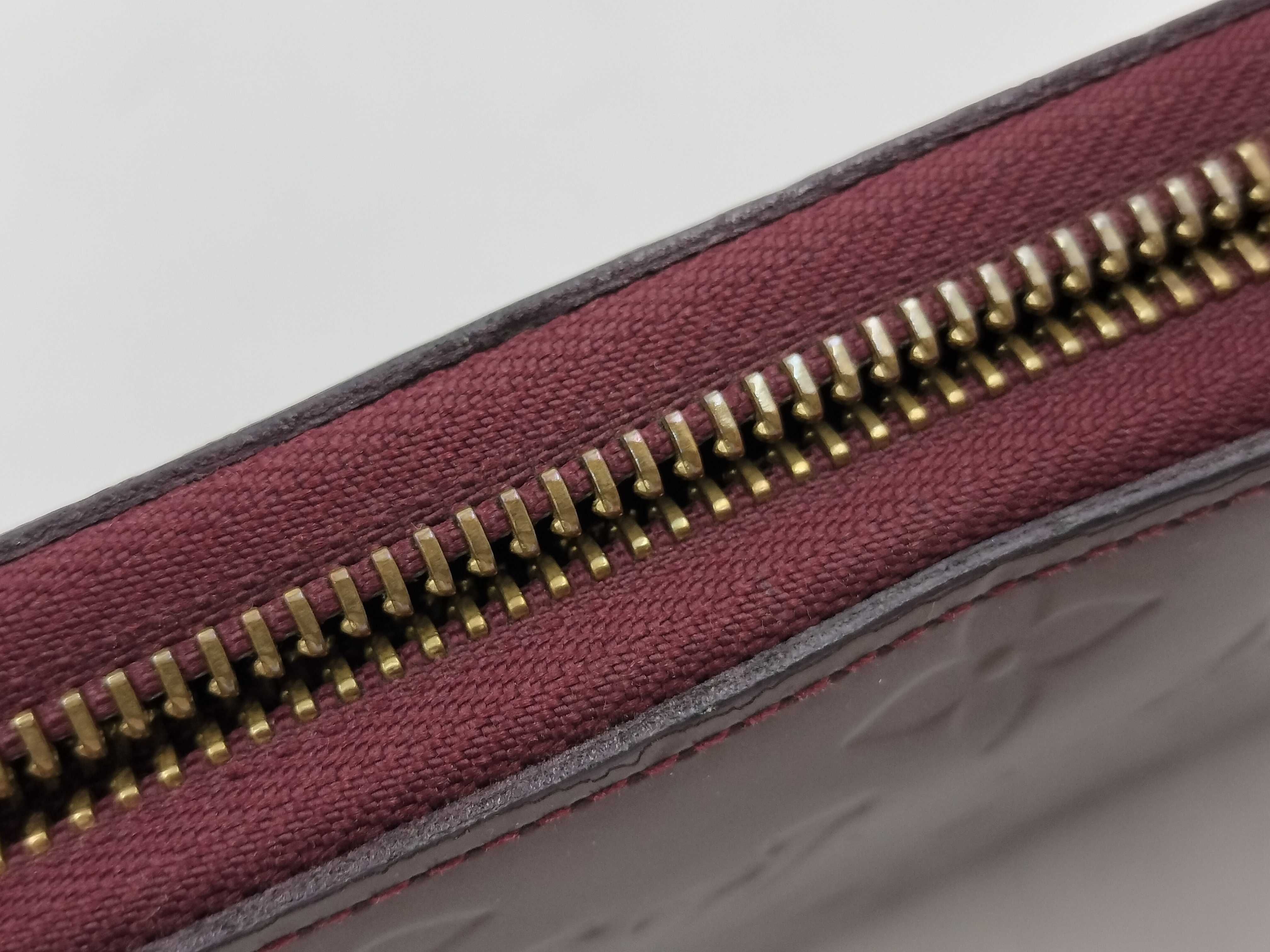 Vernis Amarante Zippy M93522 Wallet — view 6