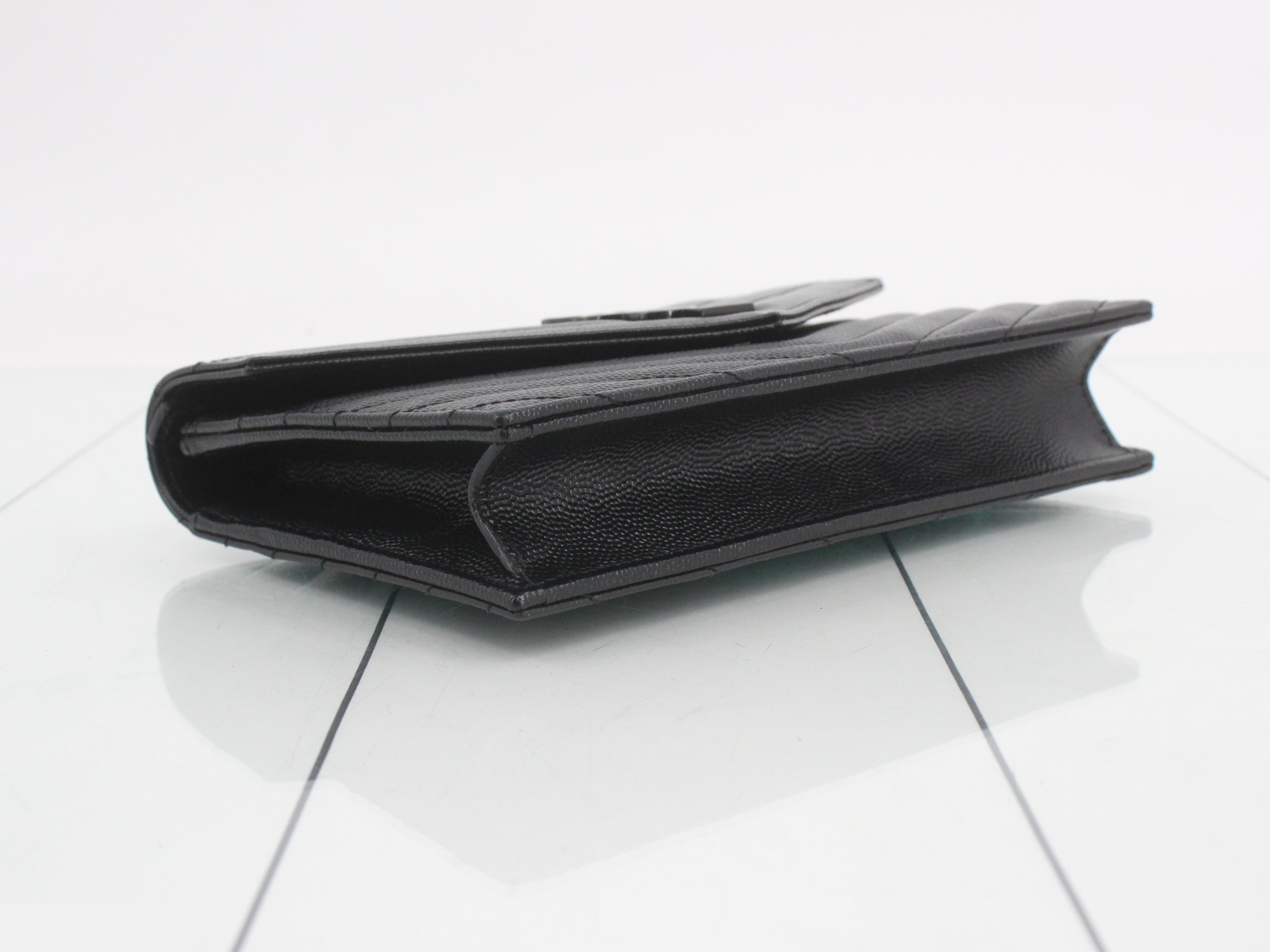 Cassandra Leather Chain Wallet Black 393953 — view 5
