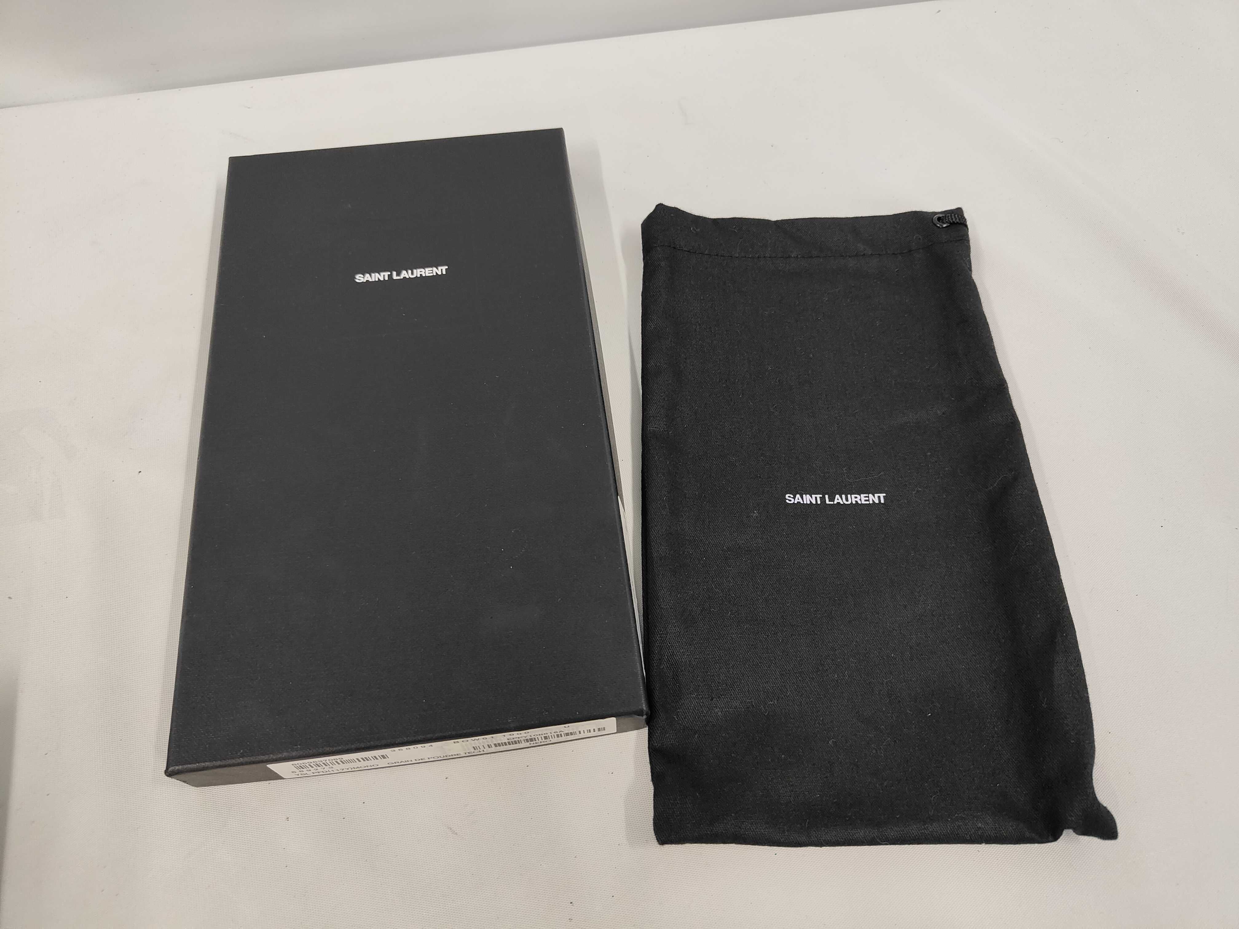 Yves Long Wallet, Round Zipper Wallet — view 11