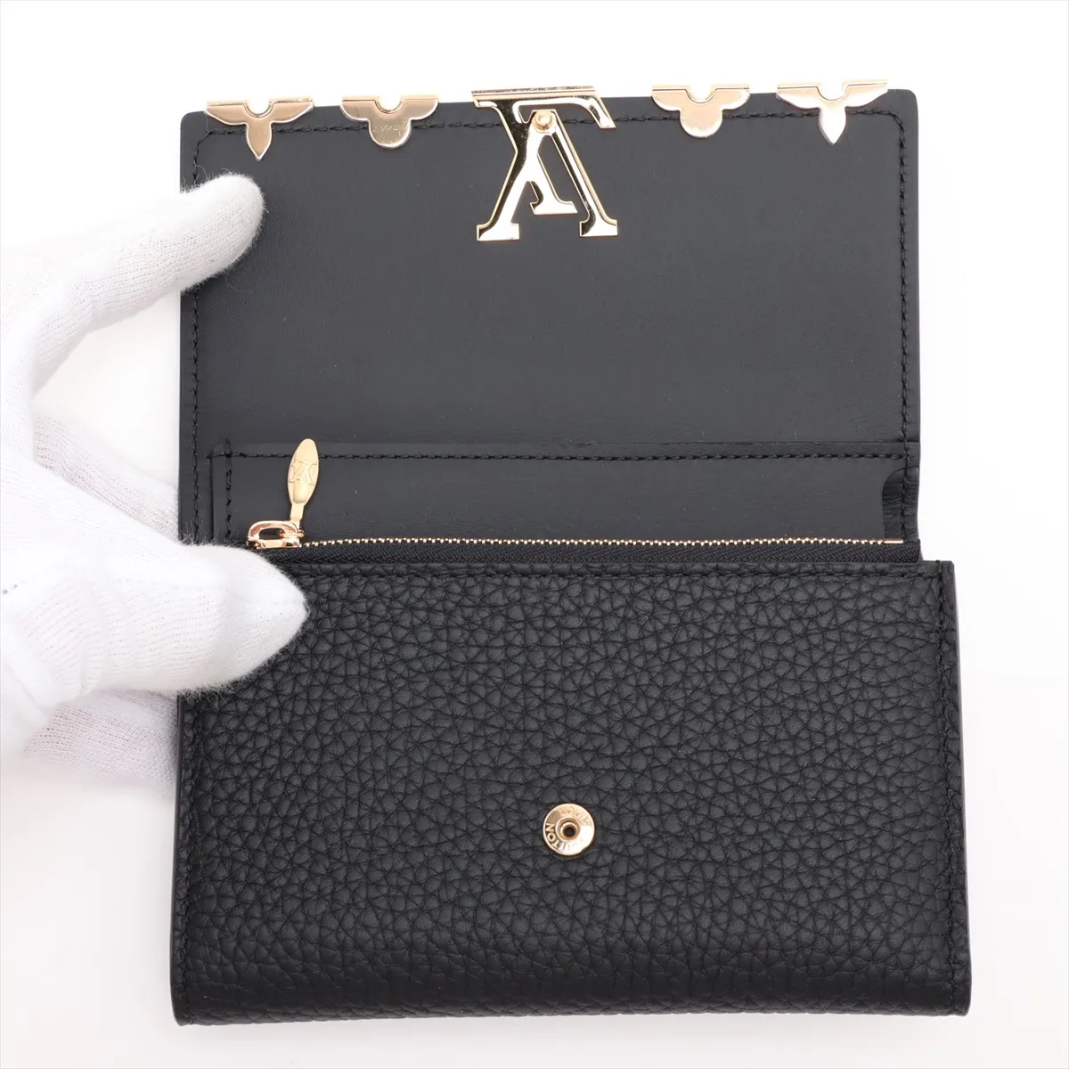 Taurillon Portefeuille Capucines Compact M82764 Noir Compact Wallet (RFID detected) — view 3