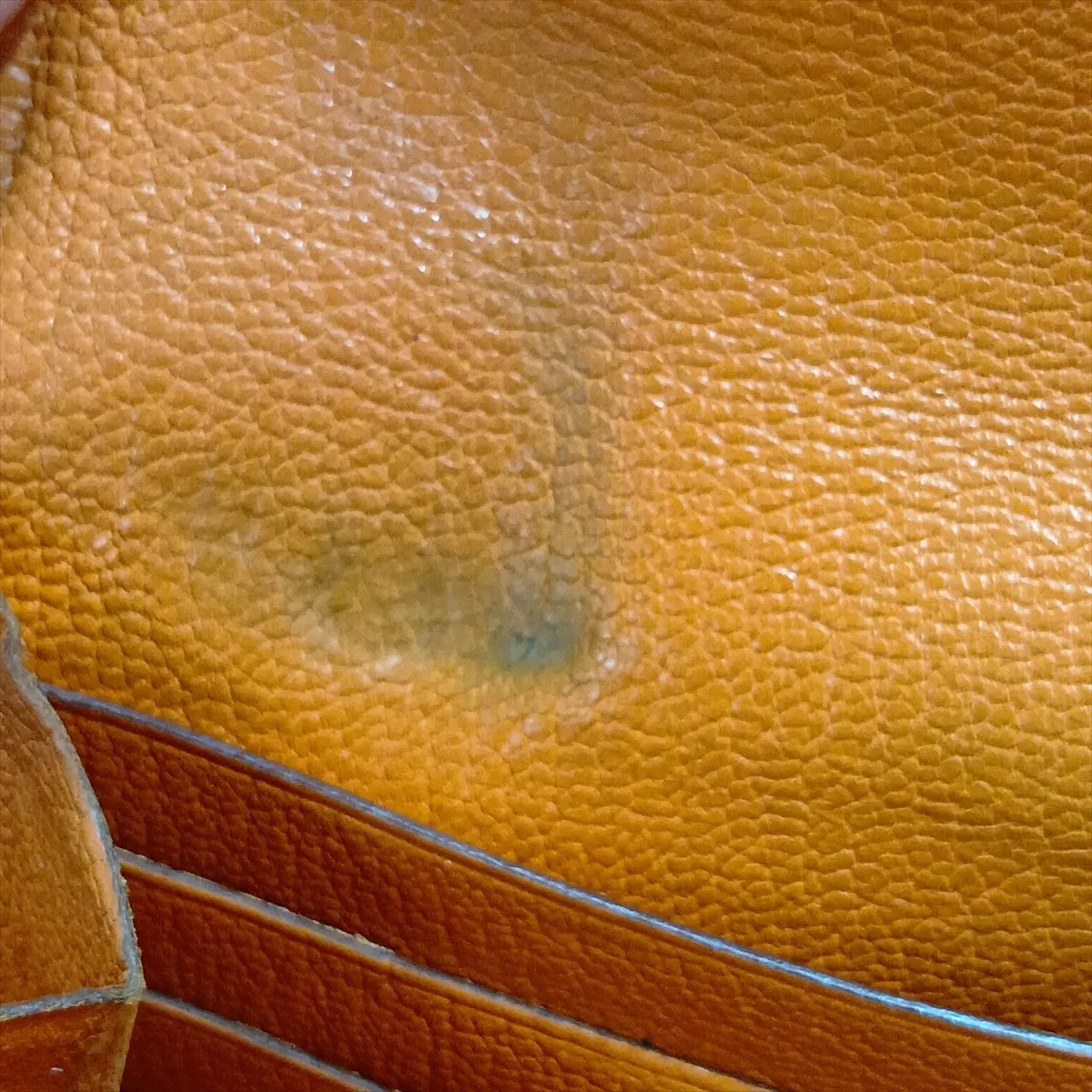 Kelly Wallet Chevre Mysore Long Wallet Orange Gold Hardware N: 2010 Hardware is loose. — view 11
