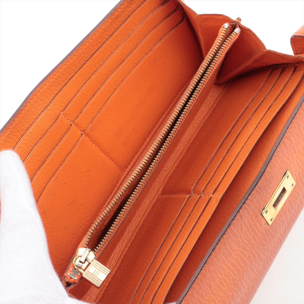 Kelly Wallet Chevre Mysore Long Wallet Orange Gold Hardware N: 2010 Hardware is loose. — view 3